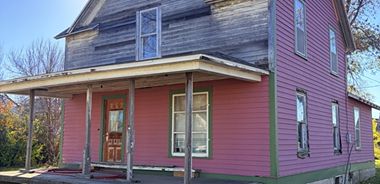 image of property with 4 Bed | 1 Bath | 1,296 Sqft