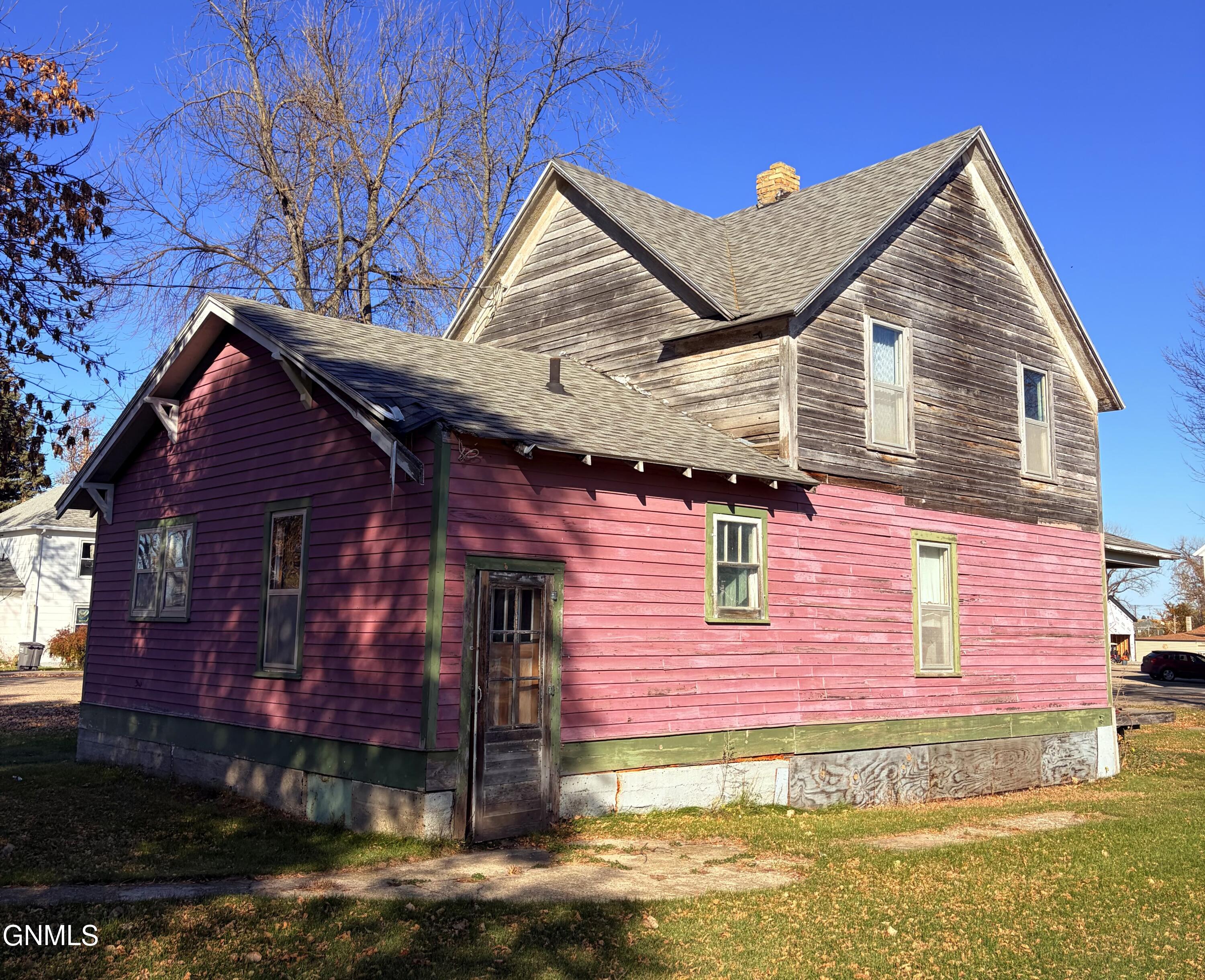 main property photo 1