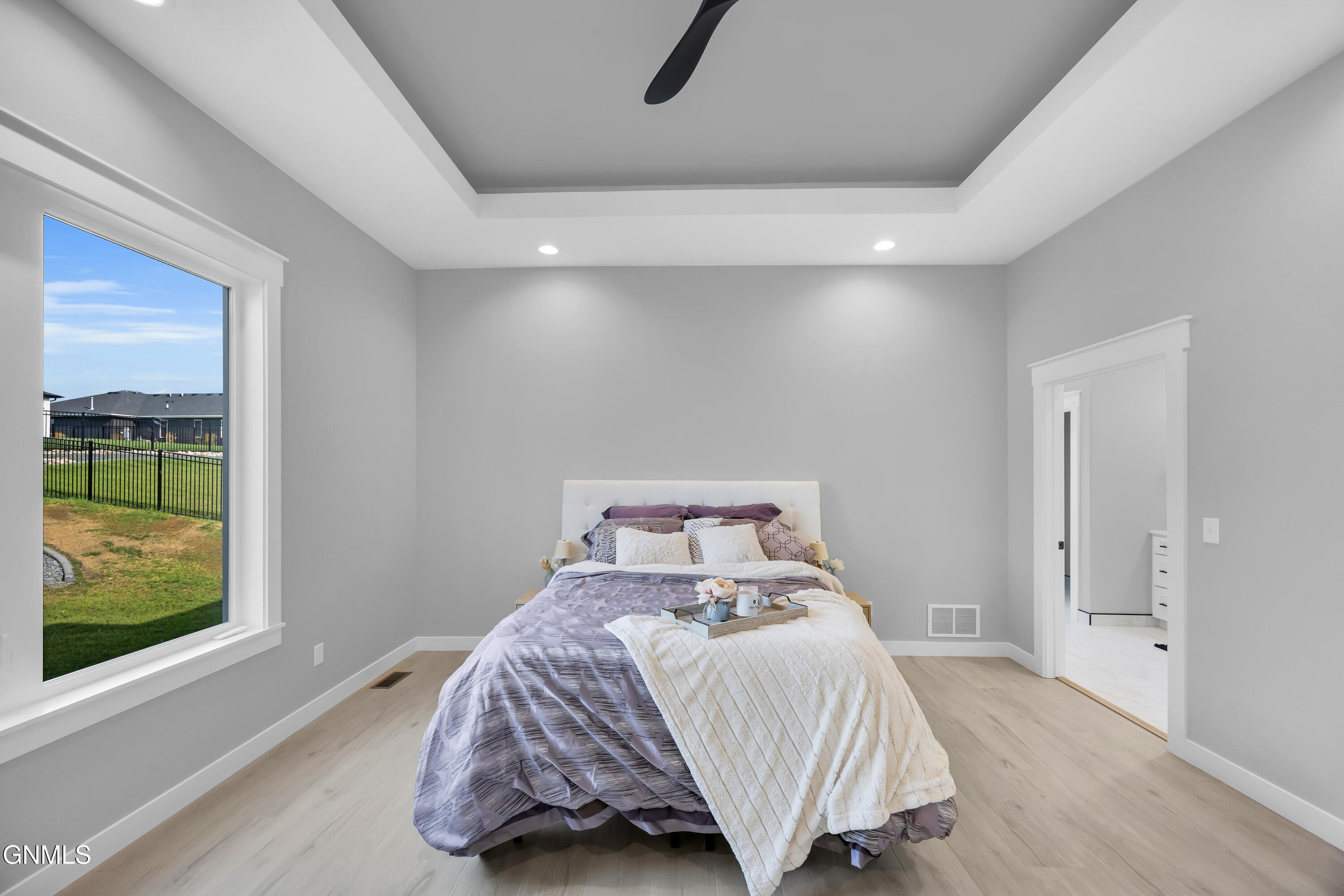 main property photo 80