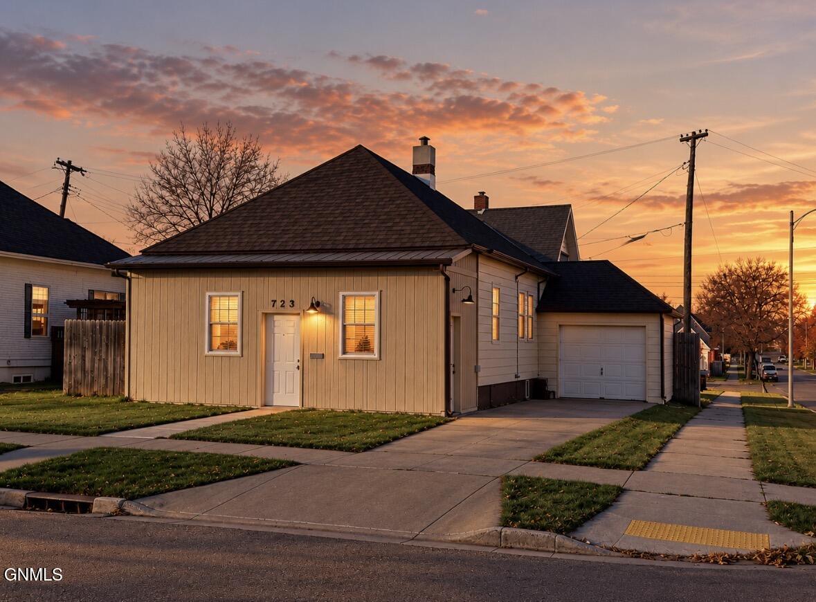 main property photo 0