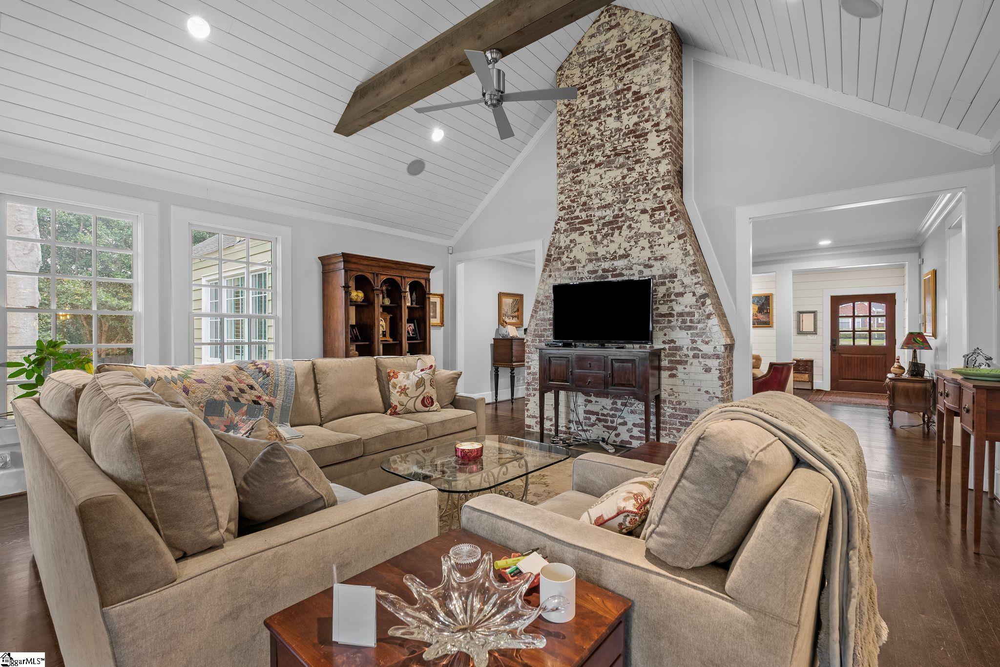 property viewer photo 12