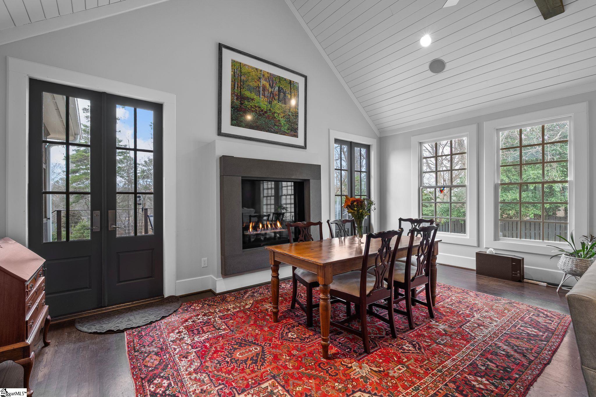 property viewer photo 13