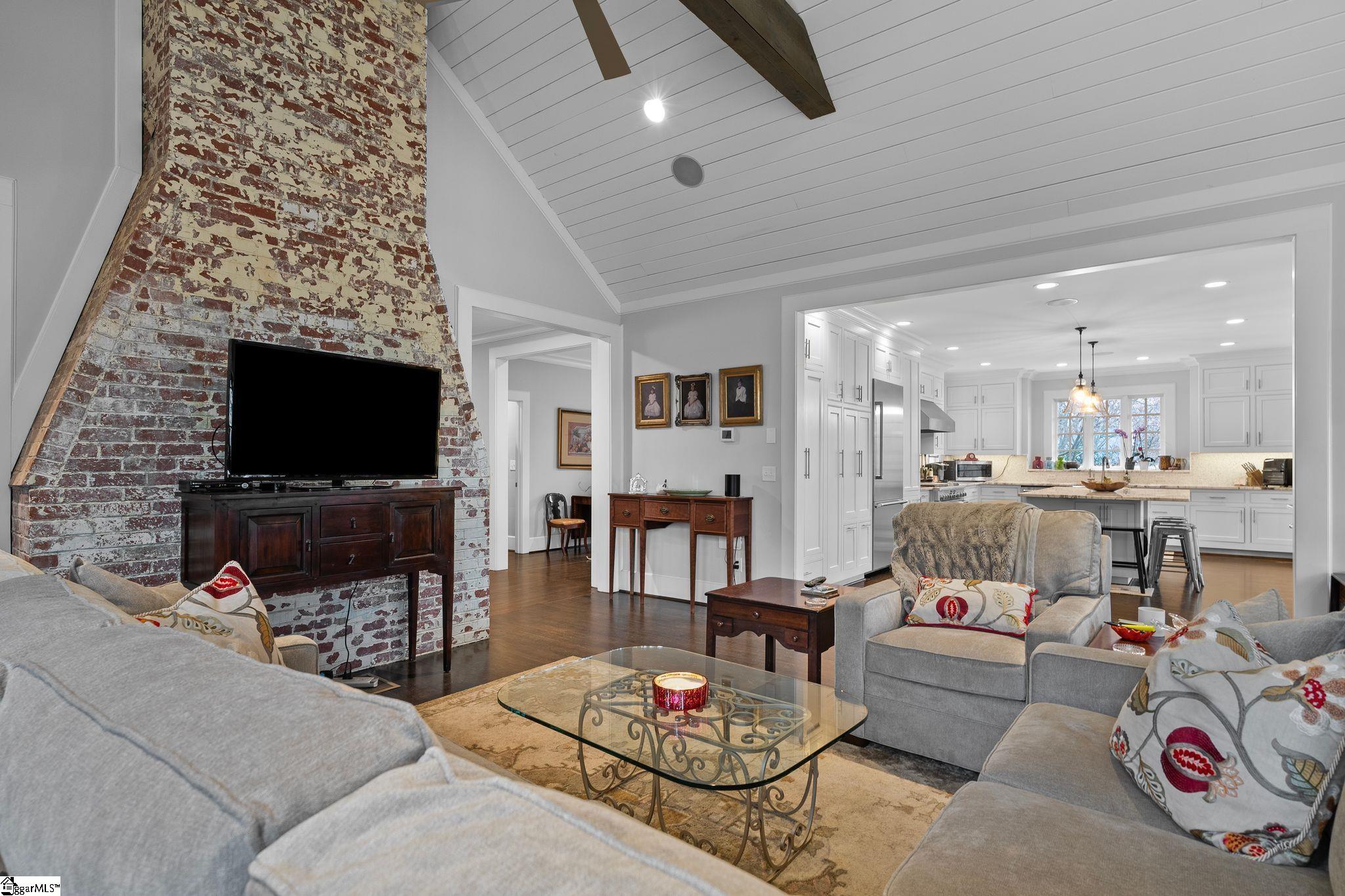 property viewer photo 14