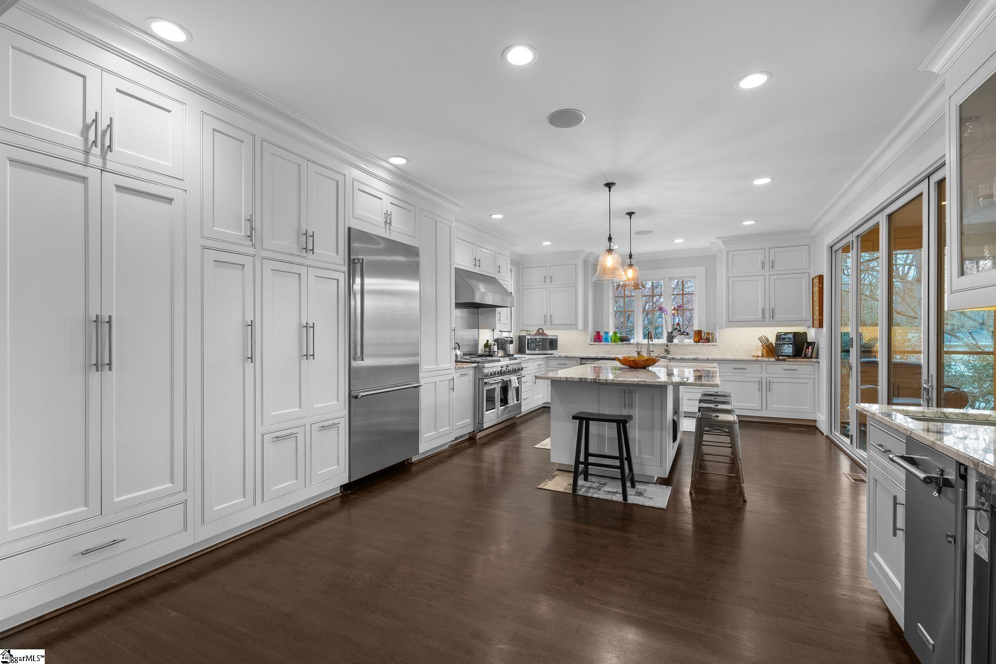 property viewer photo 15