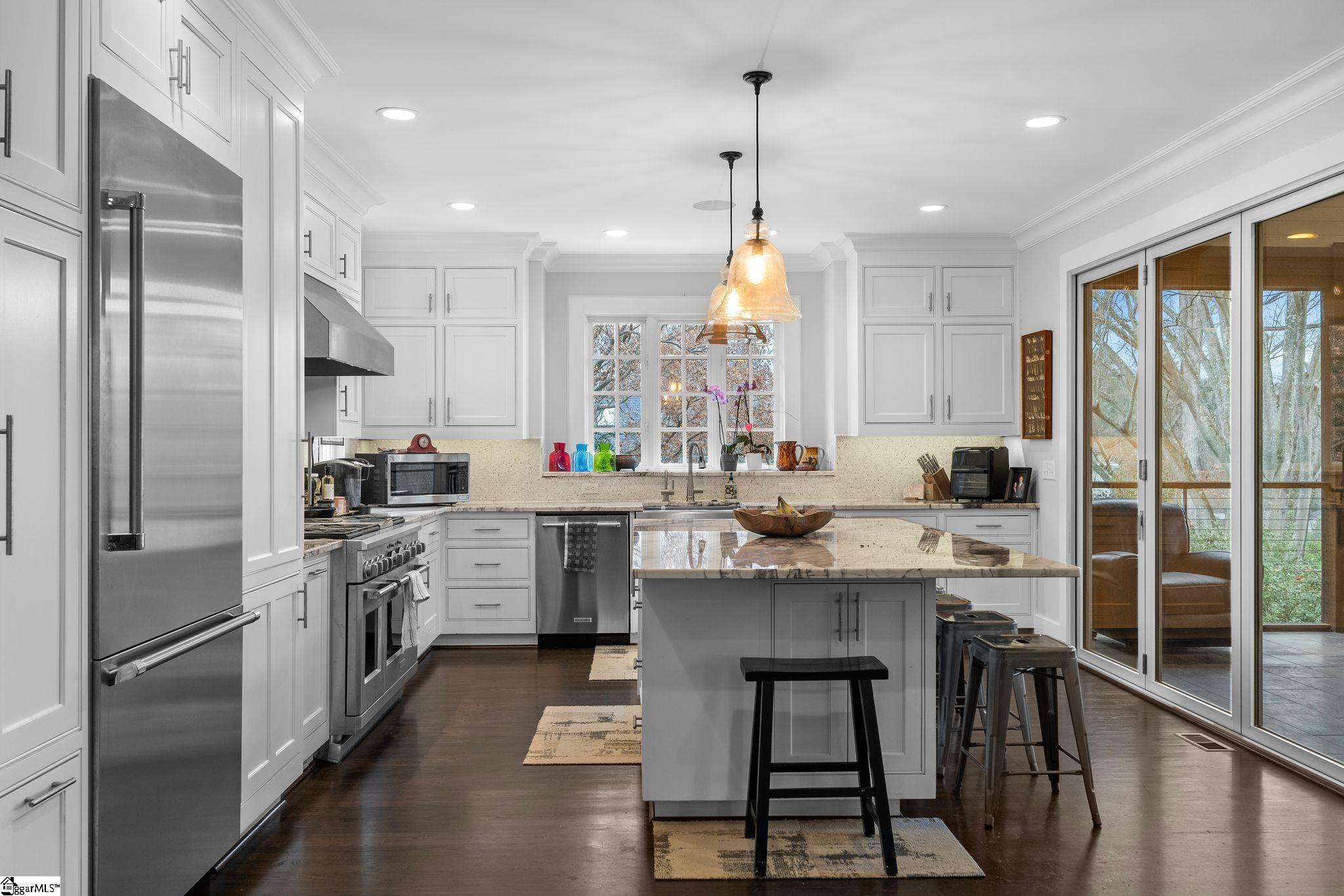 property viewer photo 17