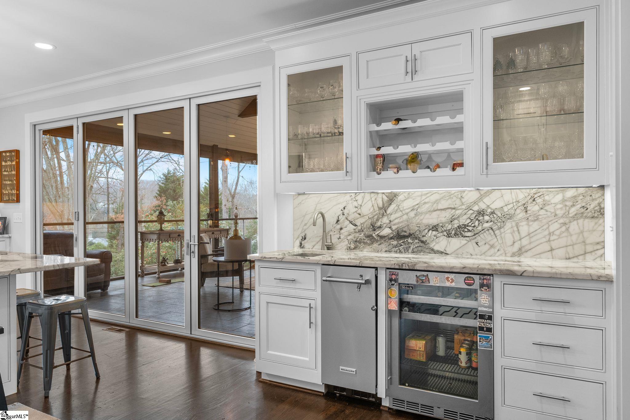 property viewer photo 20