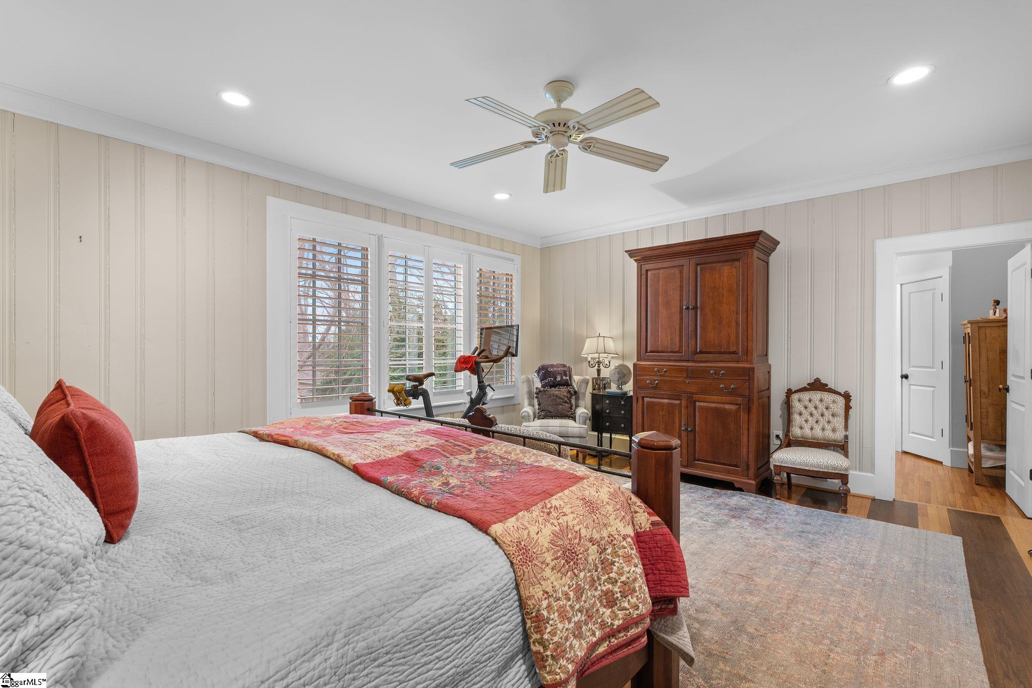 property viewer photo 26