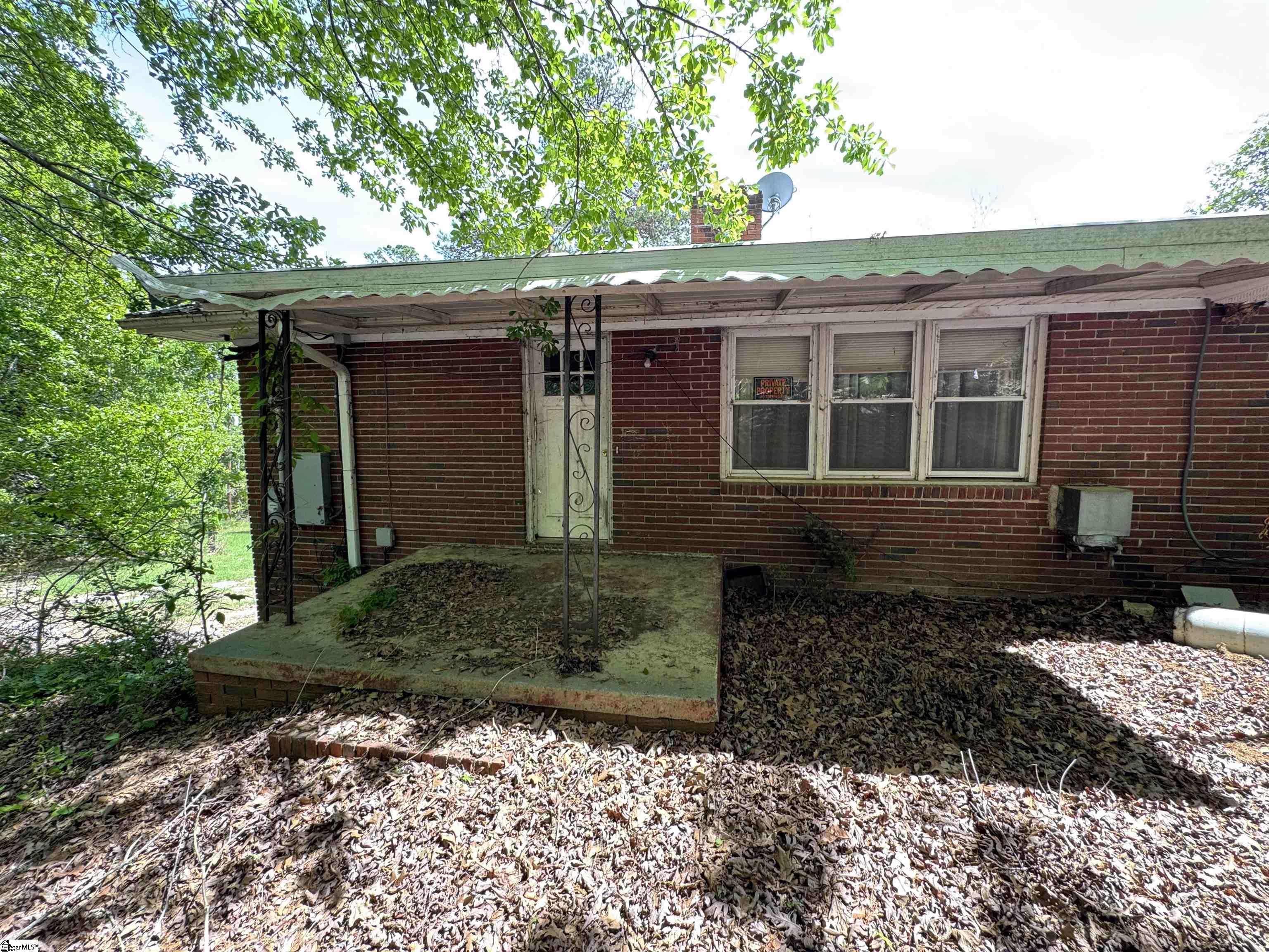 main property photo 31