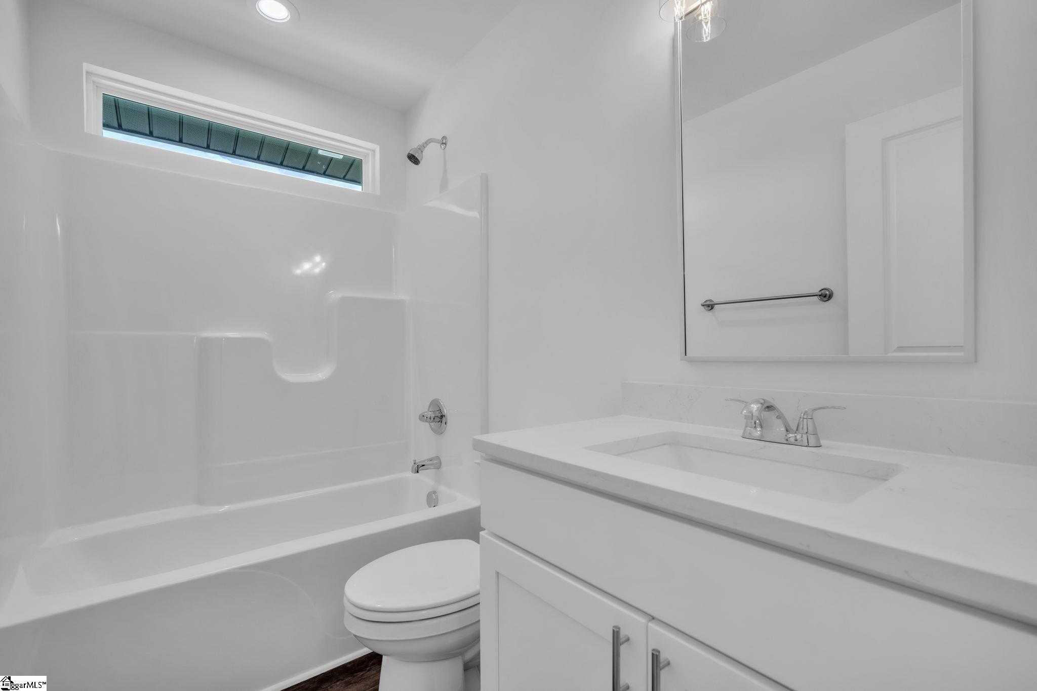 property viewer photo 24