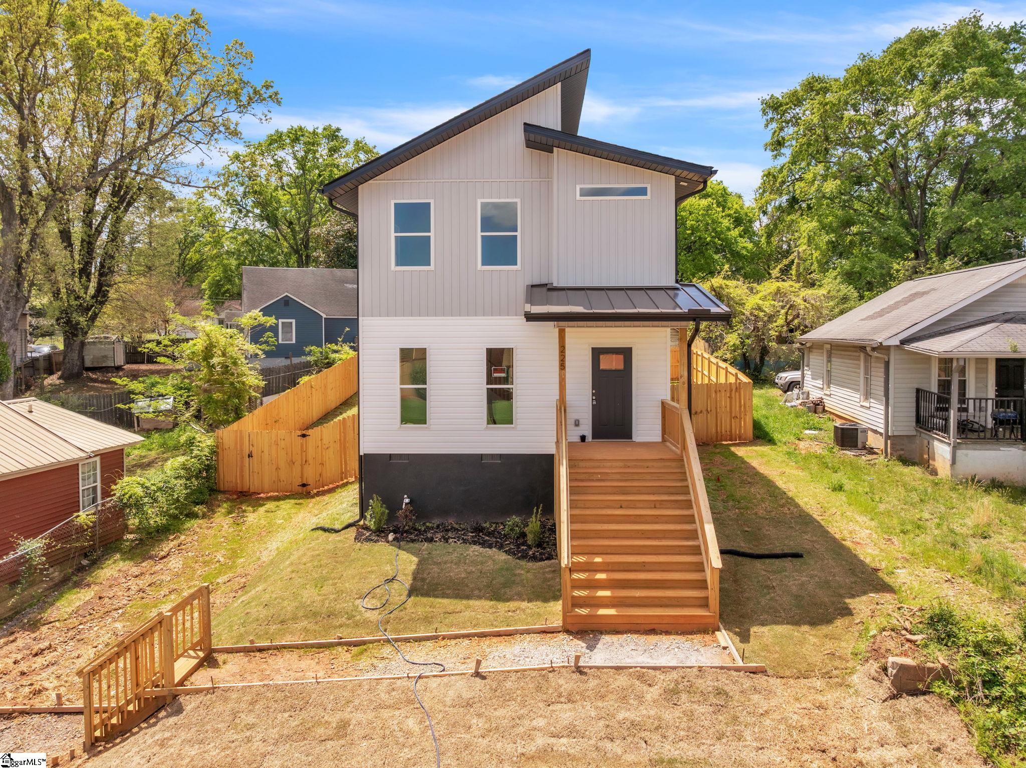 property viewer photo 33