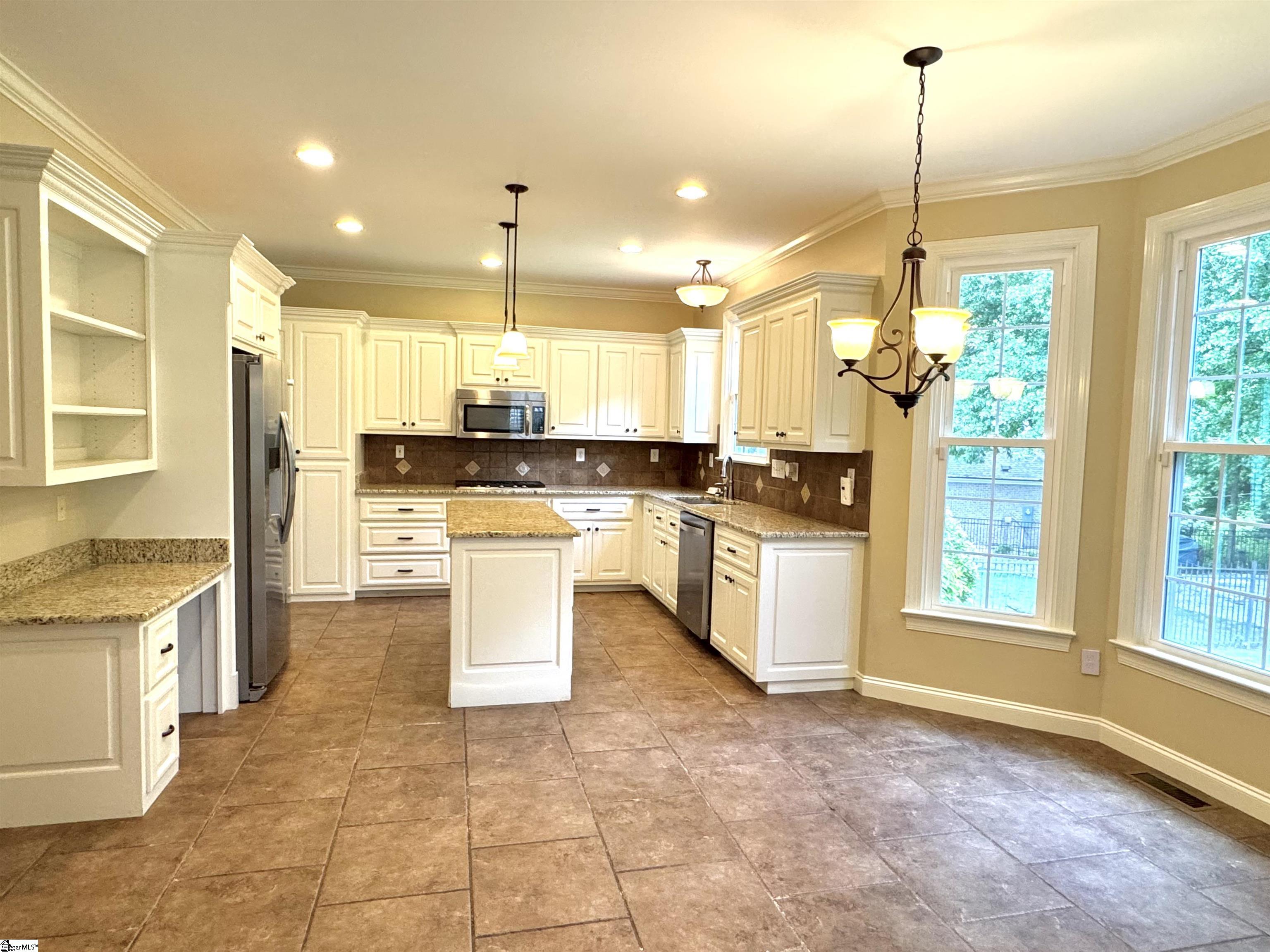 property viewer photo 11