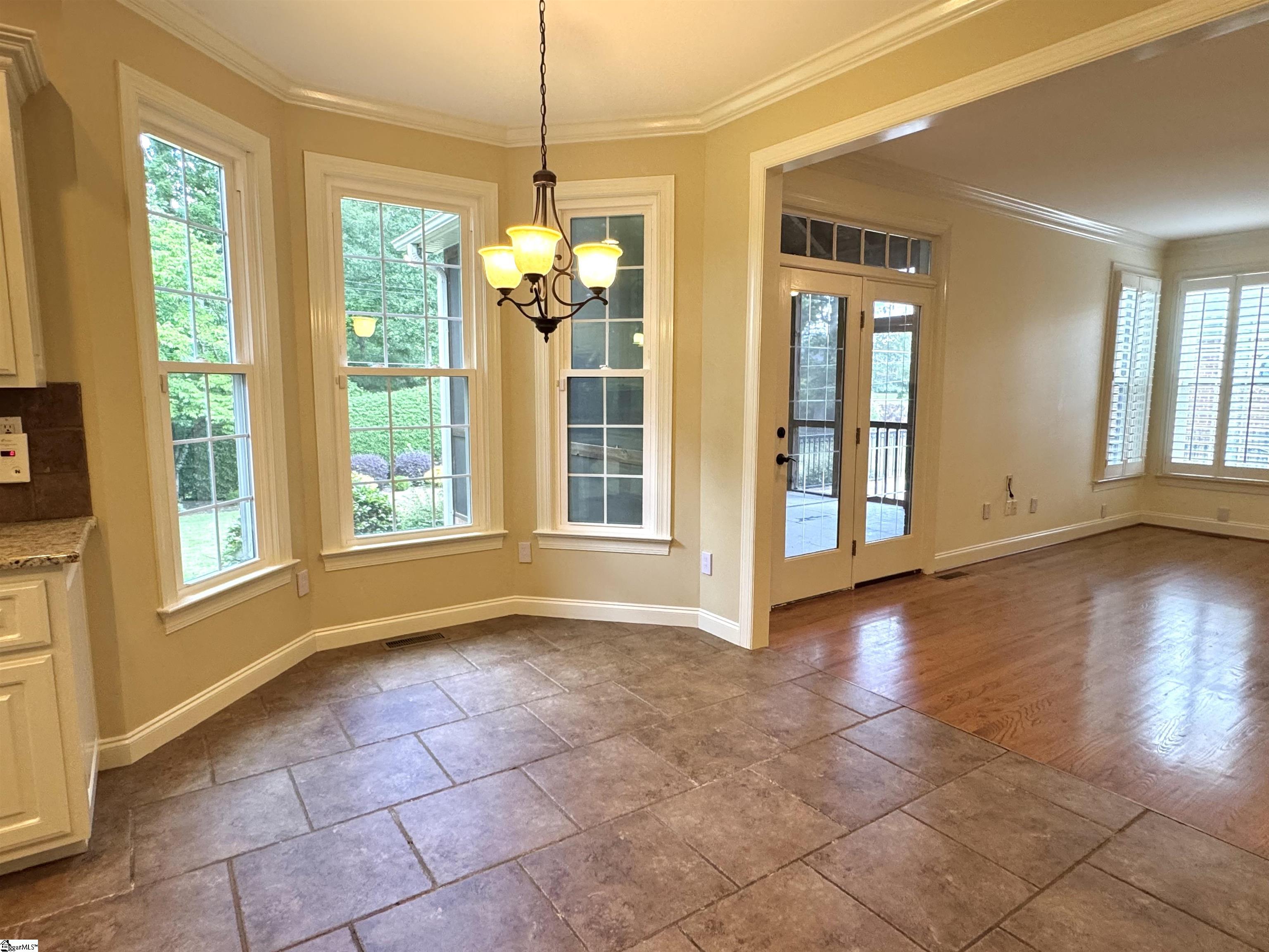 property viewer photo 16
