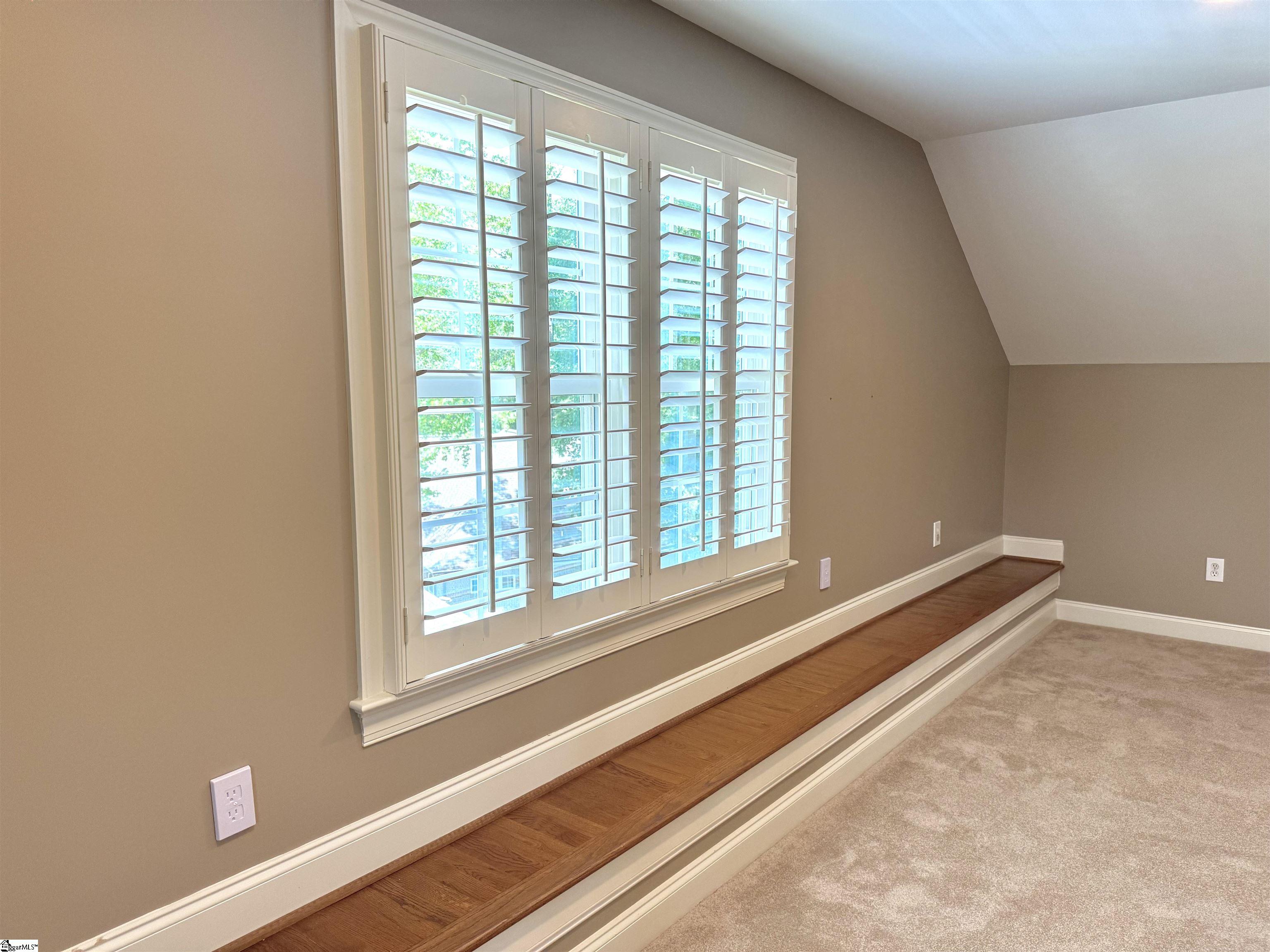 property viewer photo 32