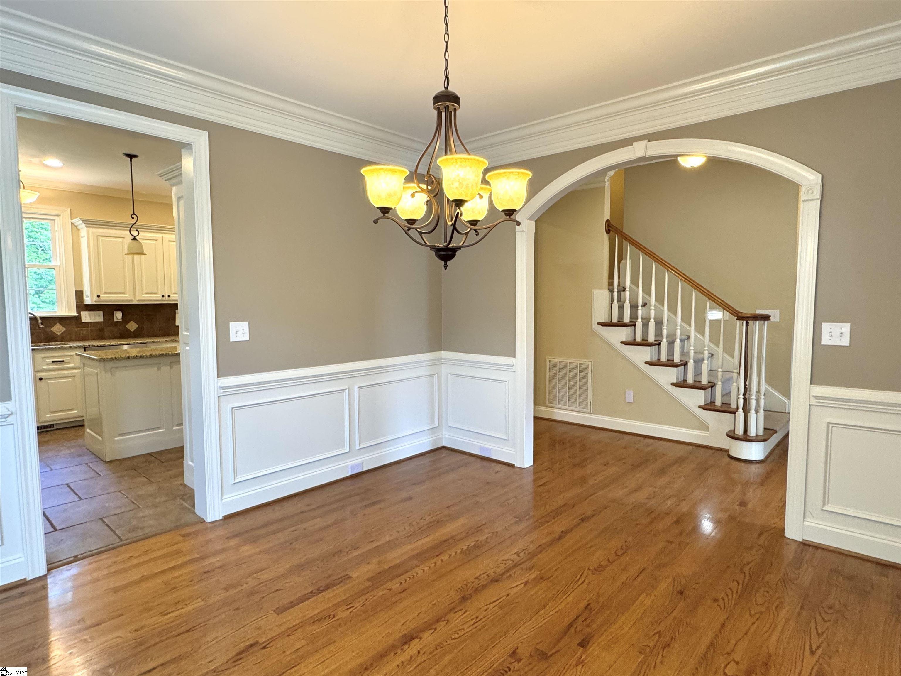 property viewer photo 7