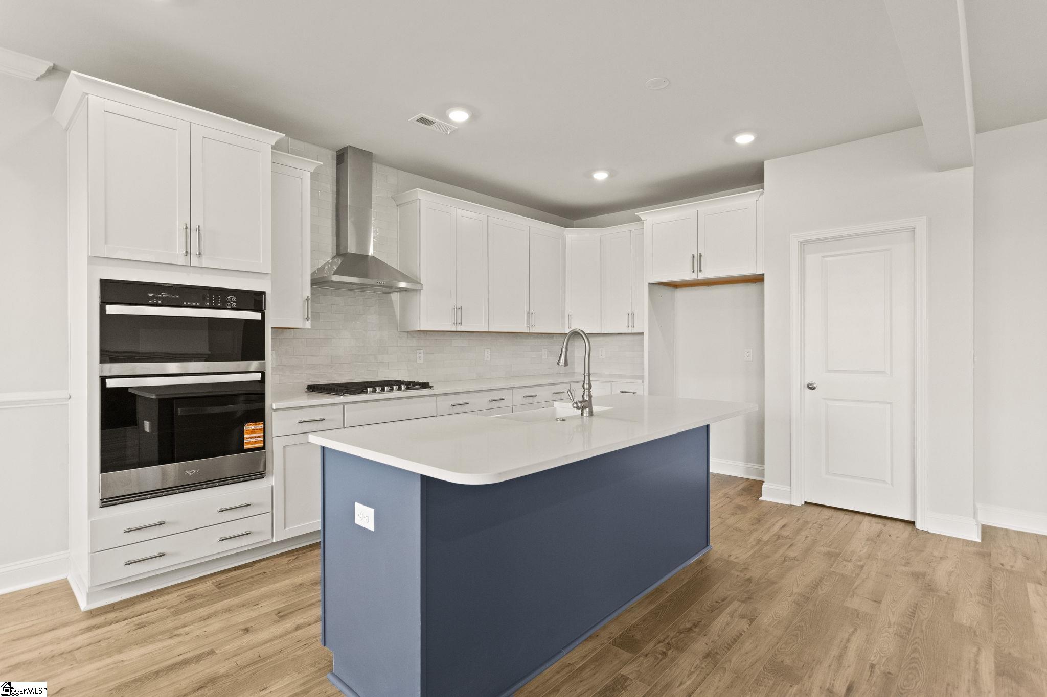 property viewer photo 10