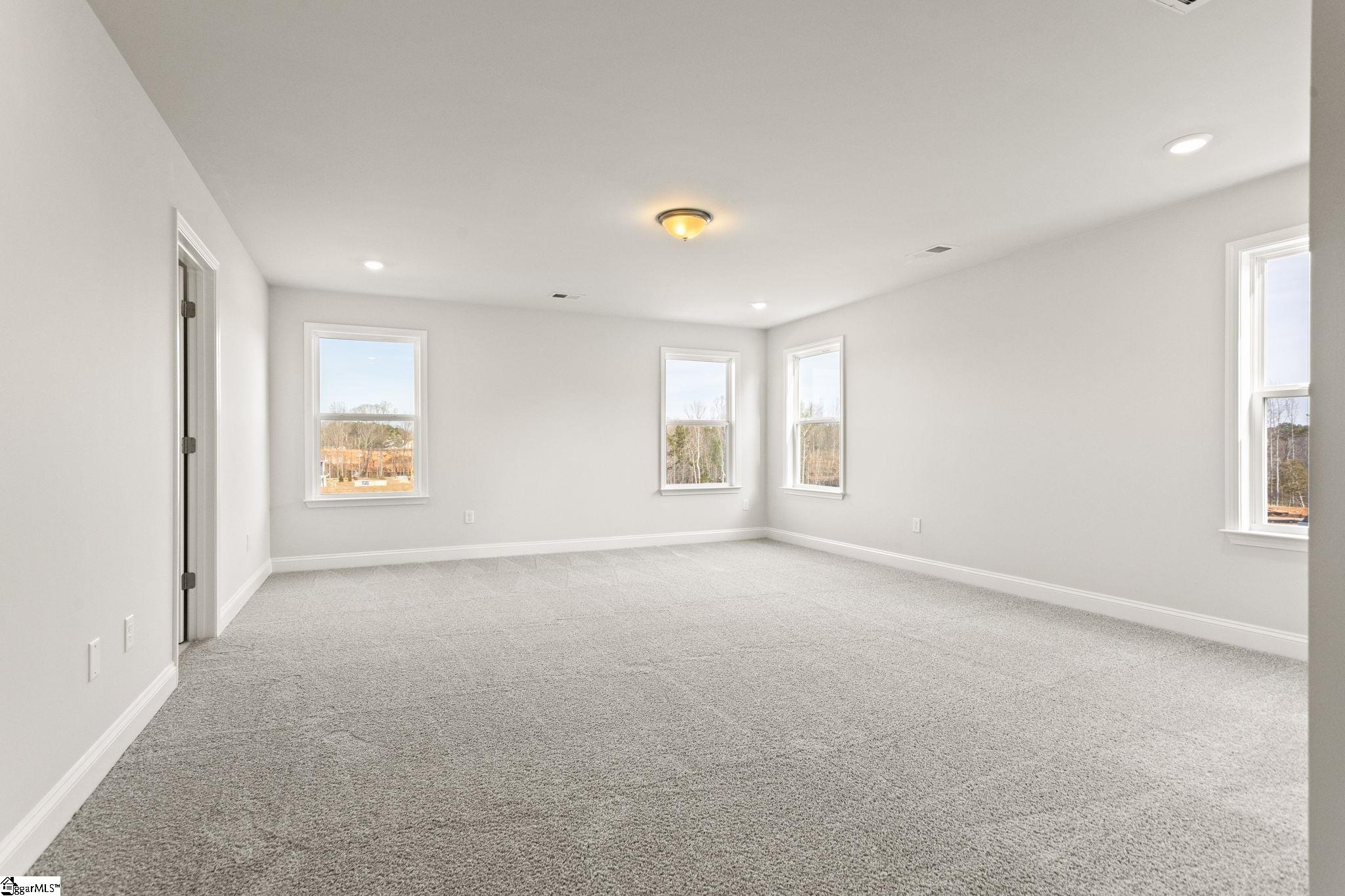 property viewer photo 19