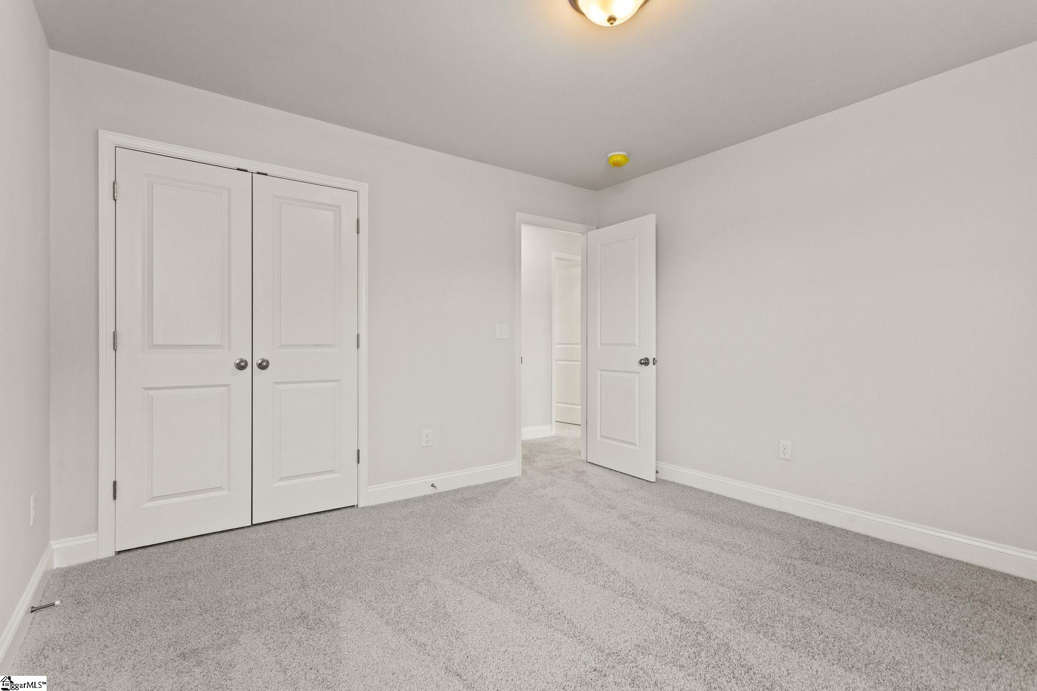 property viewer photo 28