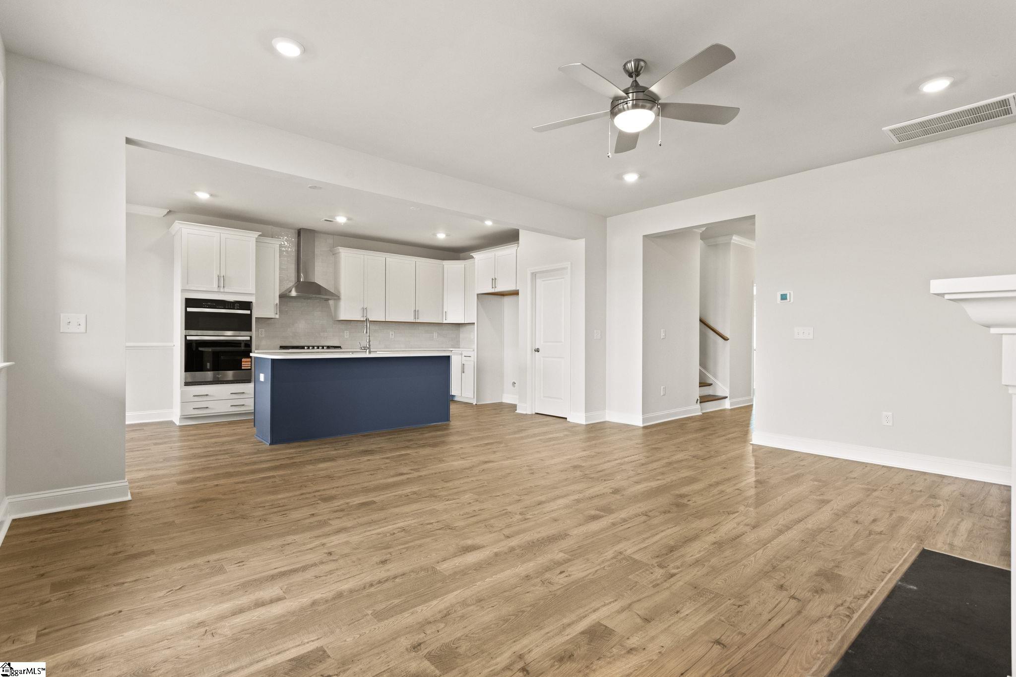 property viewer photo 9