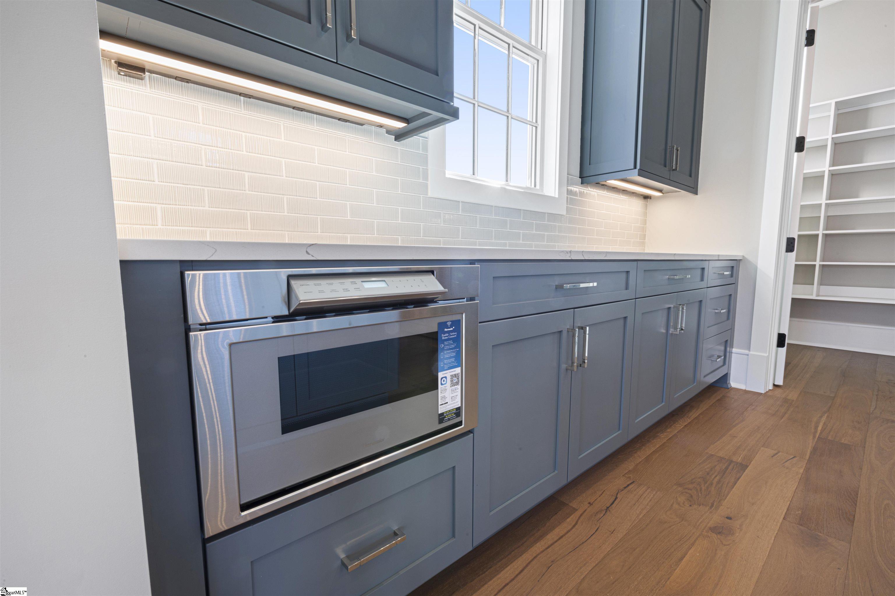 property viewer photo 10