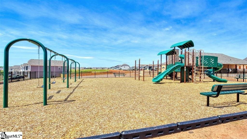 property viewer photo 36