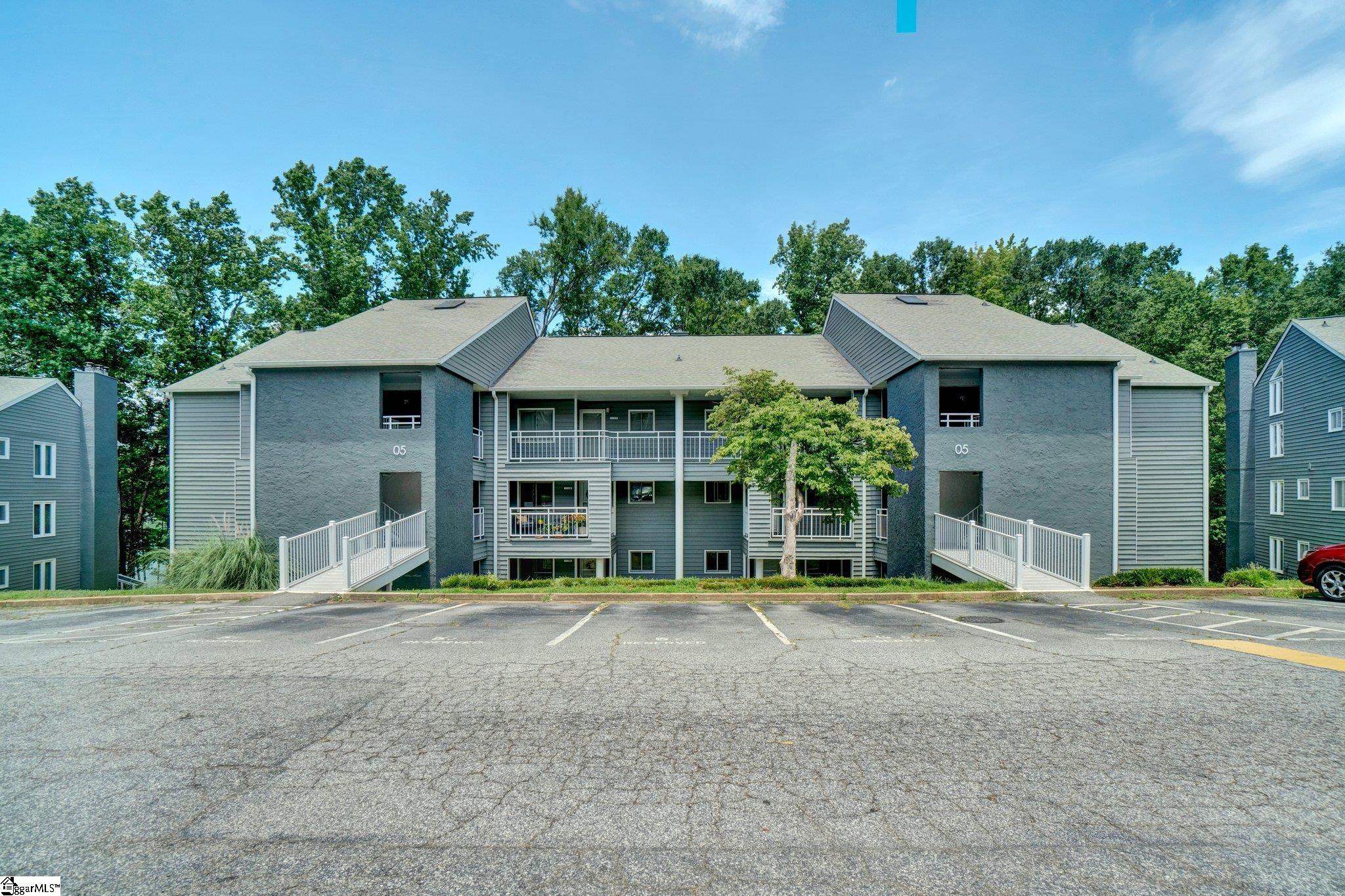 property viewer photo 1