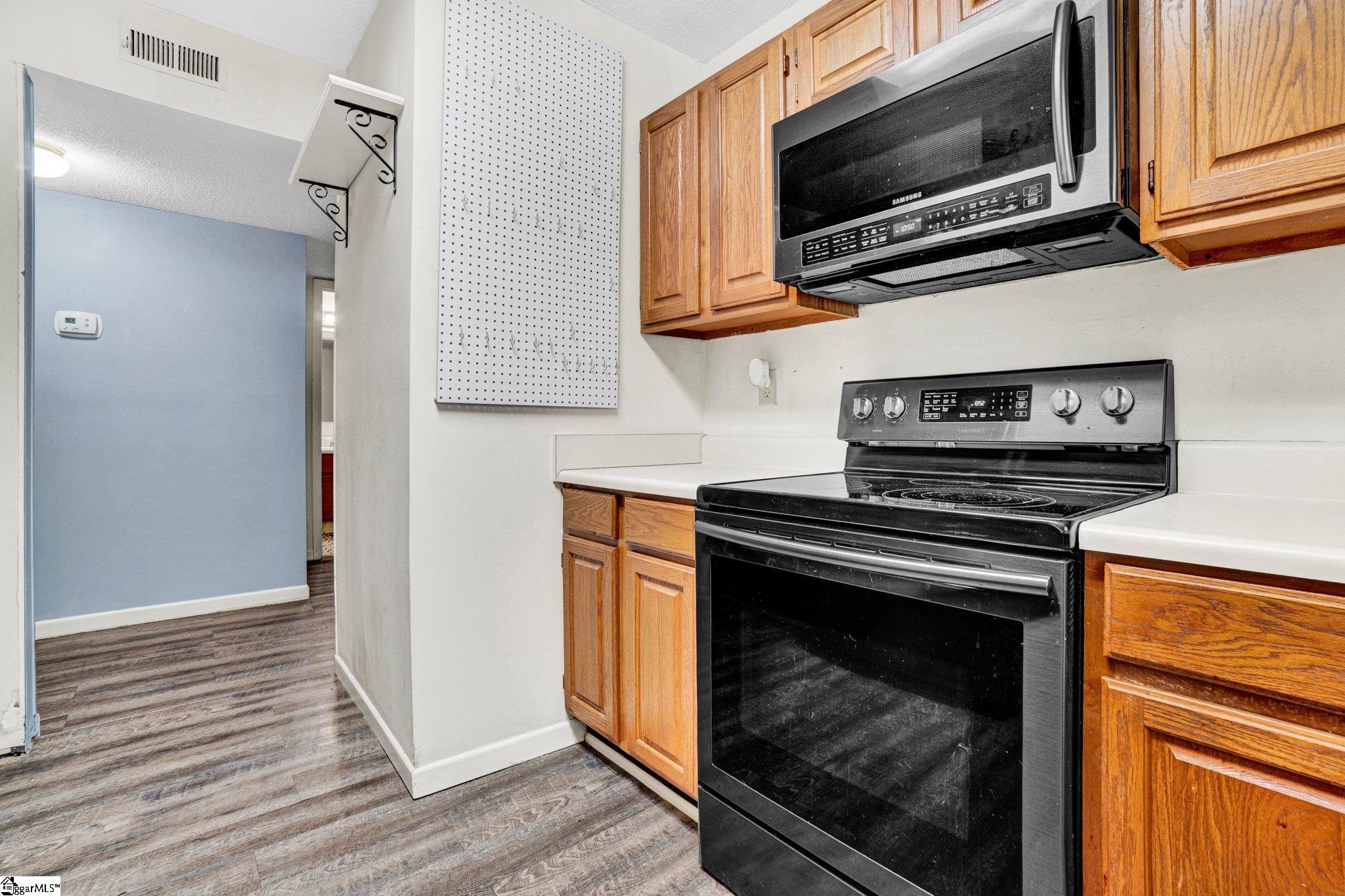property viewer photo 12