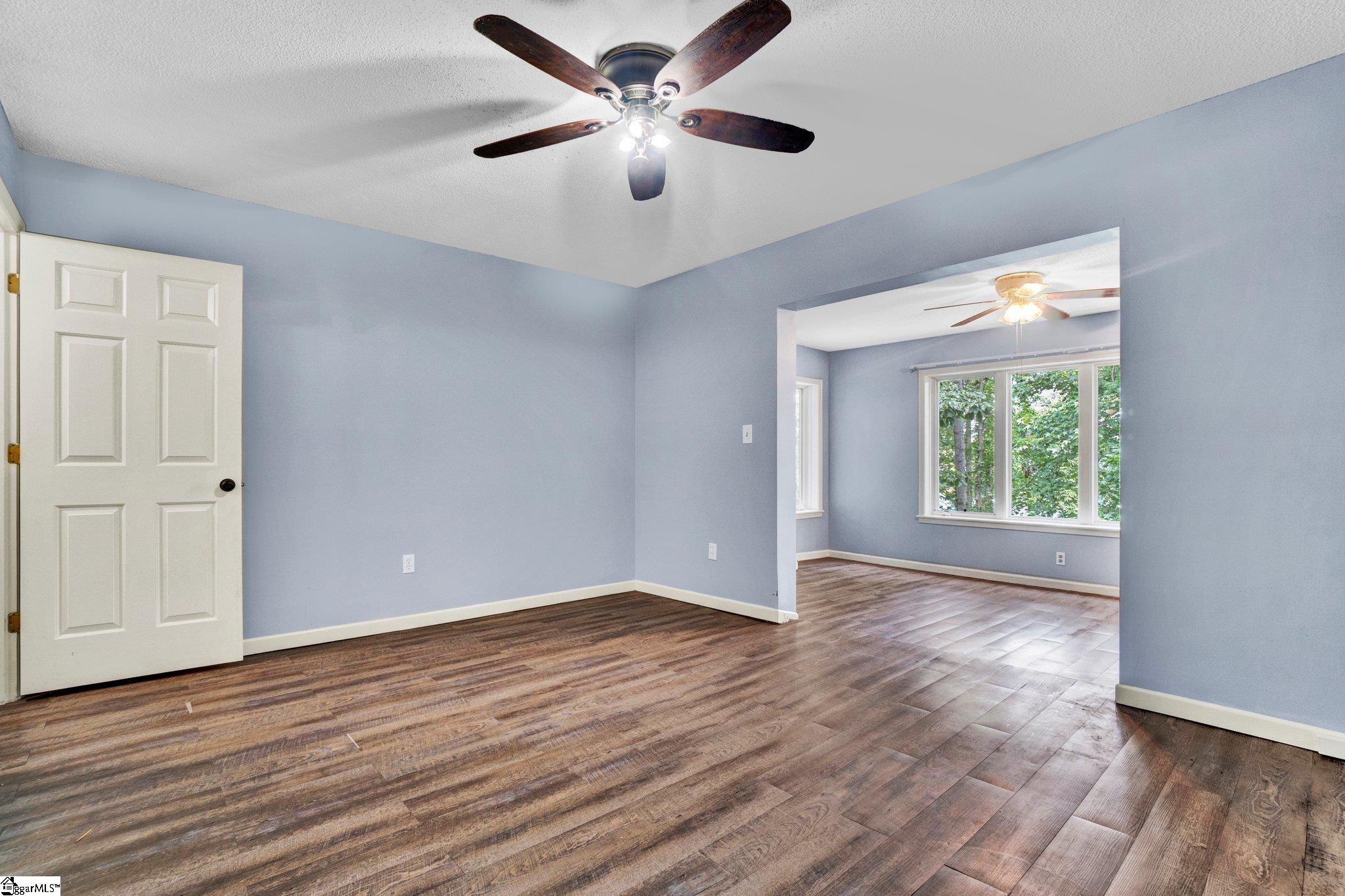 property viewer photo 18