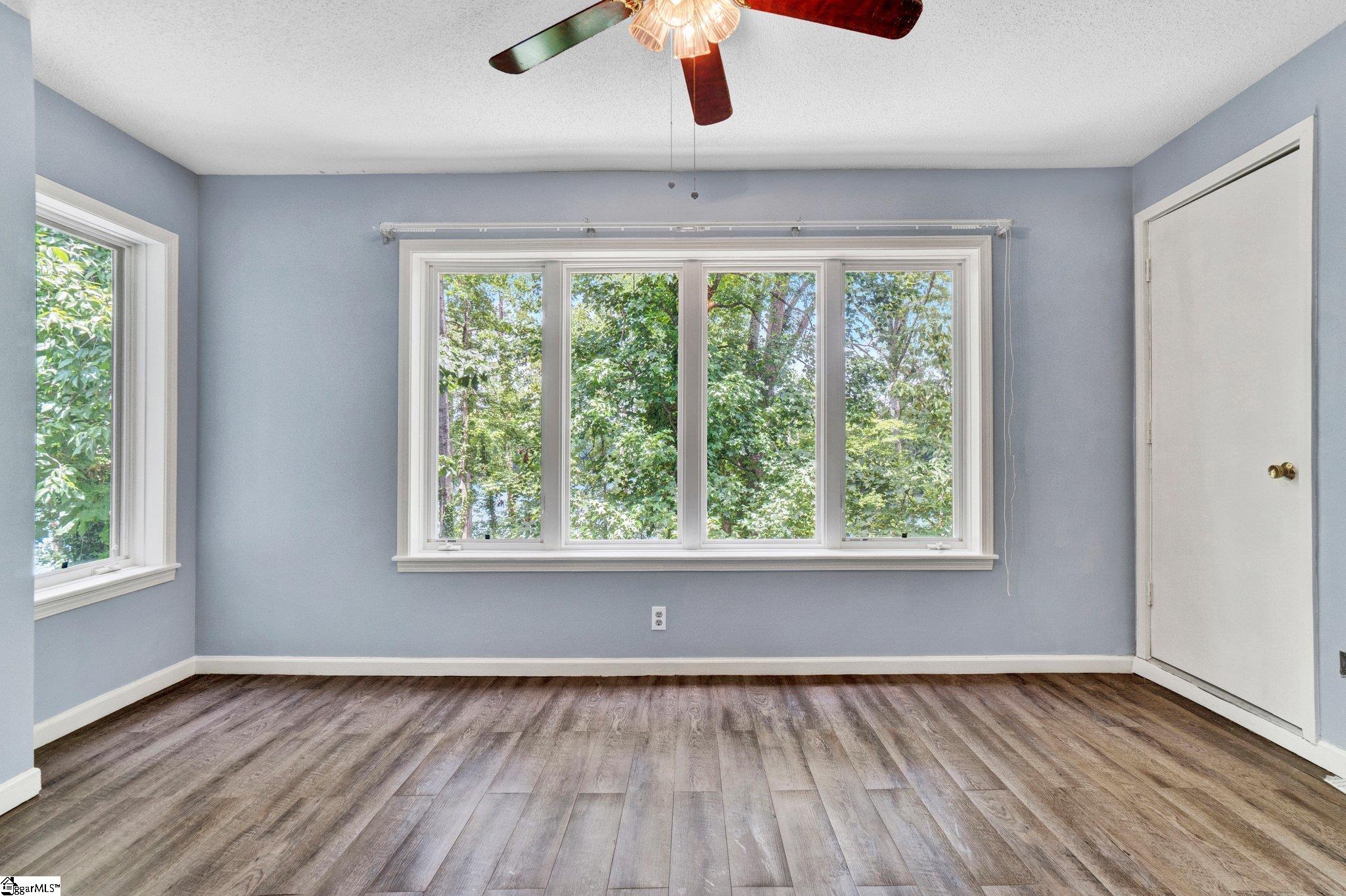 property viewer photo 20
