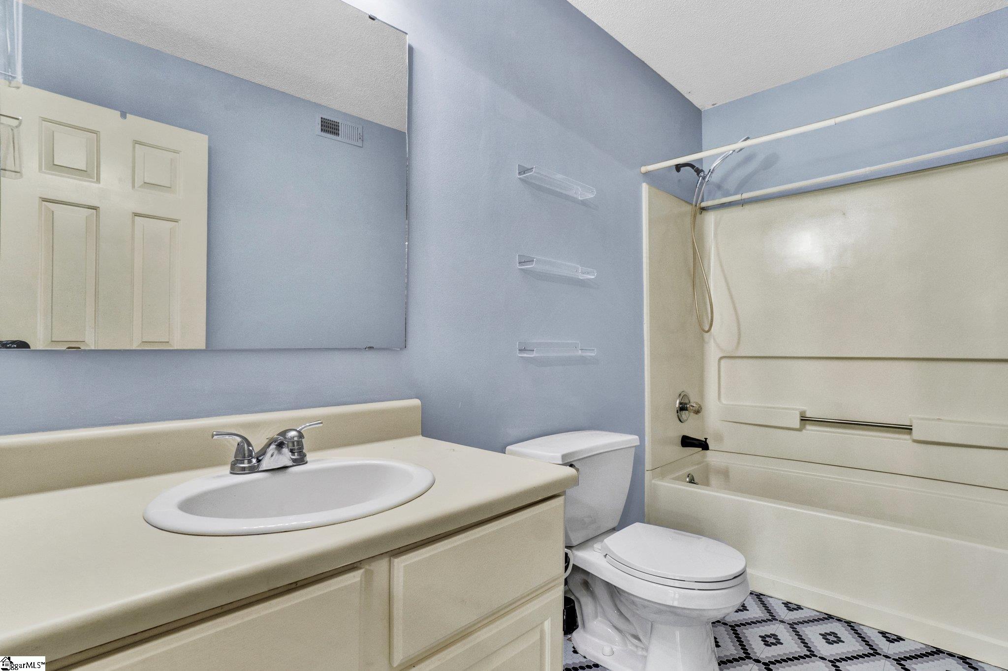 property viewer photo 23