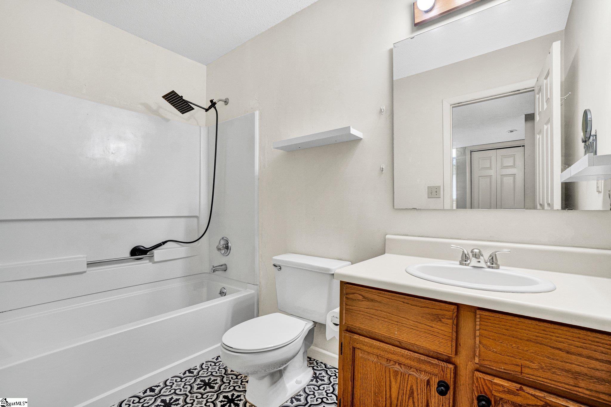 property viewer photo 26