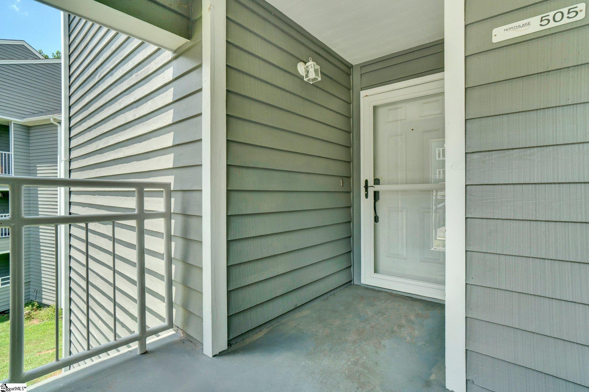 property viewer photo 7