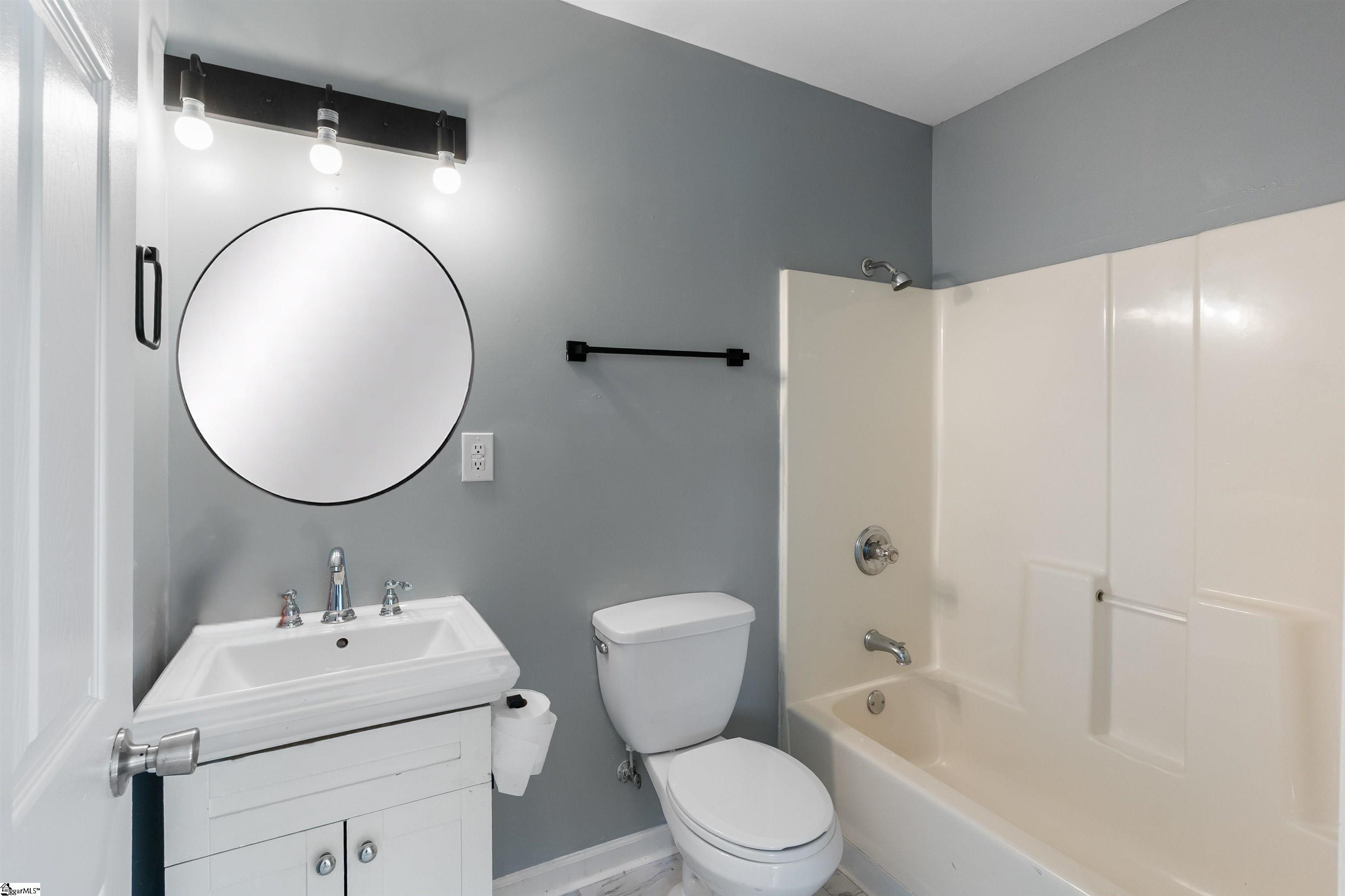 property viewer photo 13