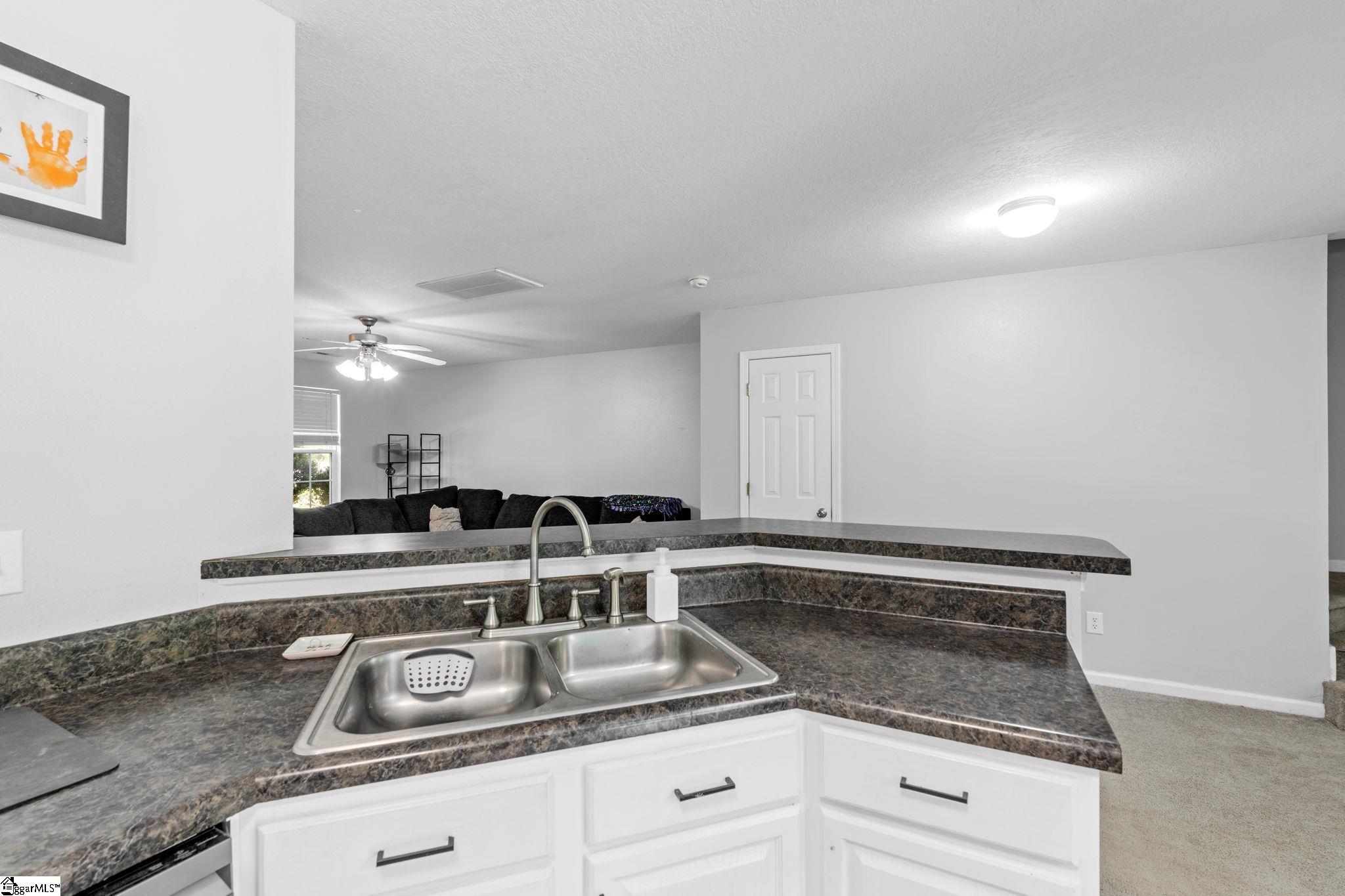 property viewer photo 12
