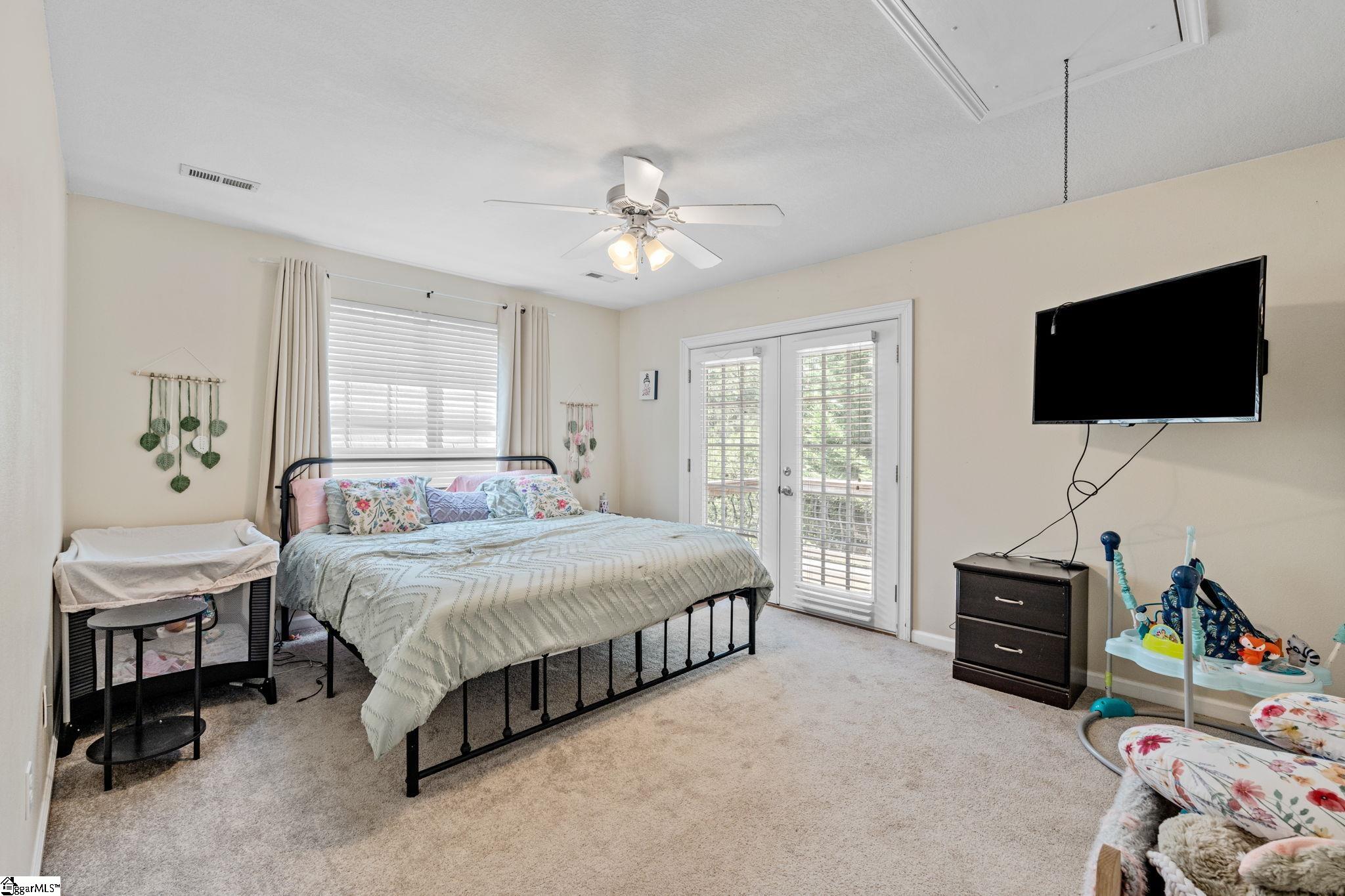 property viewer photo 15