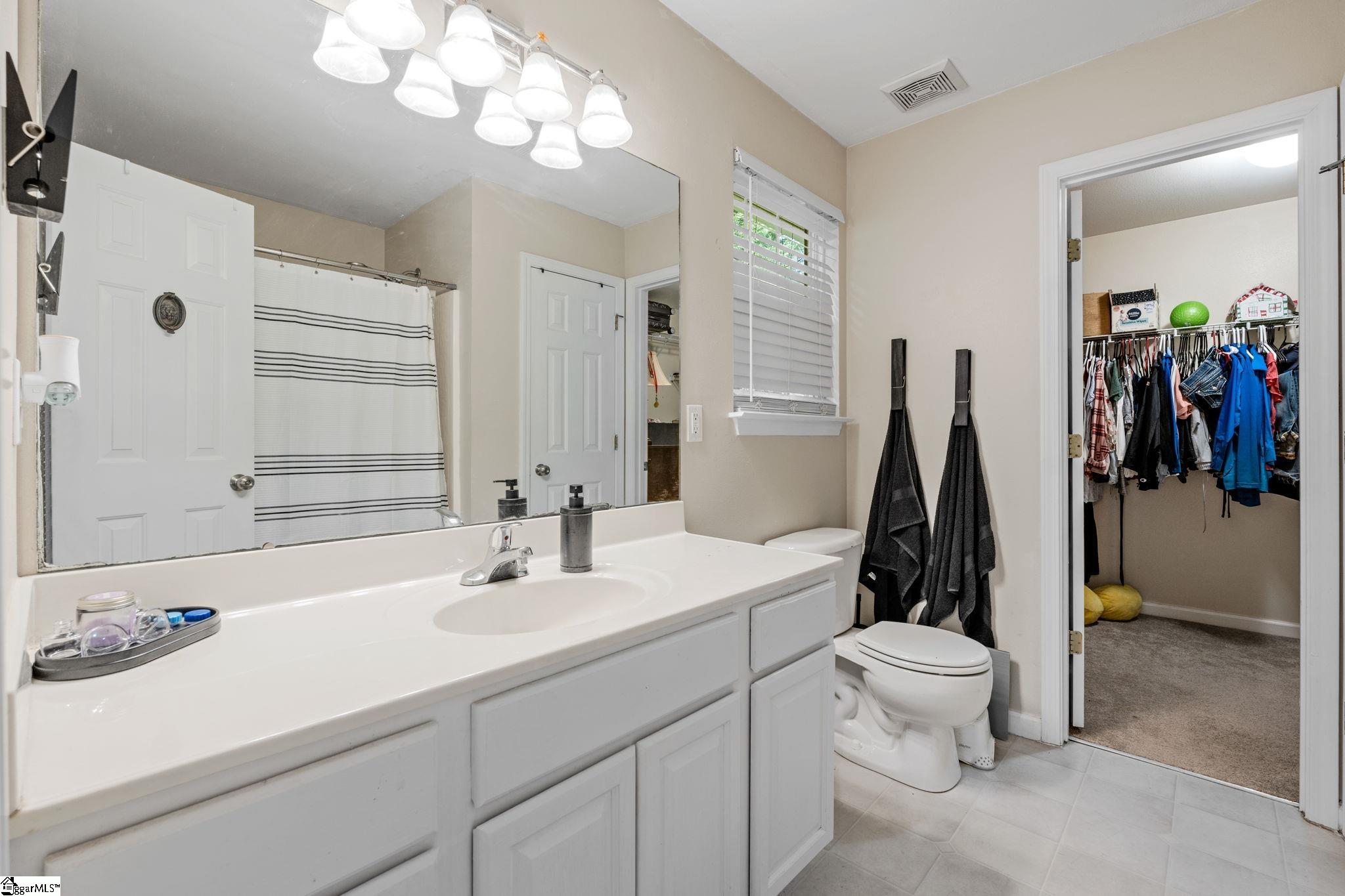 property viewer photo 16