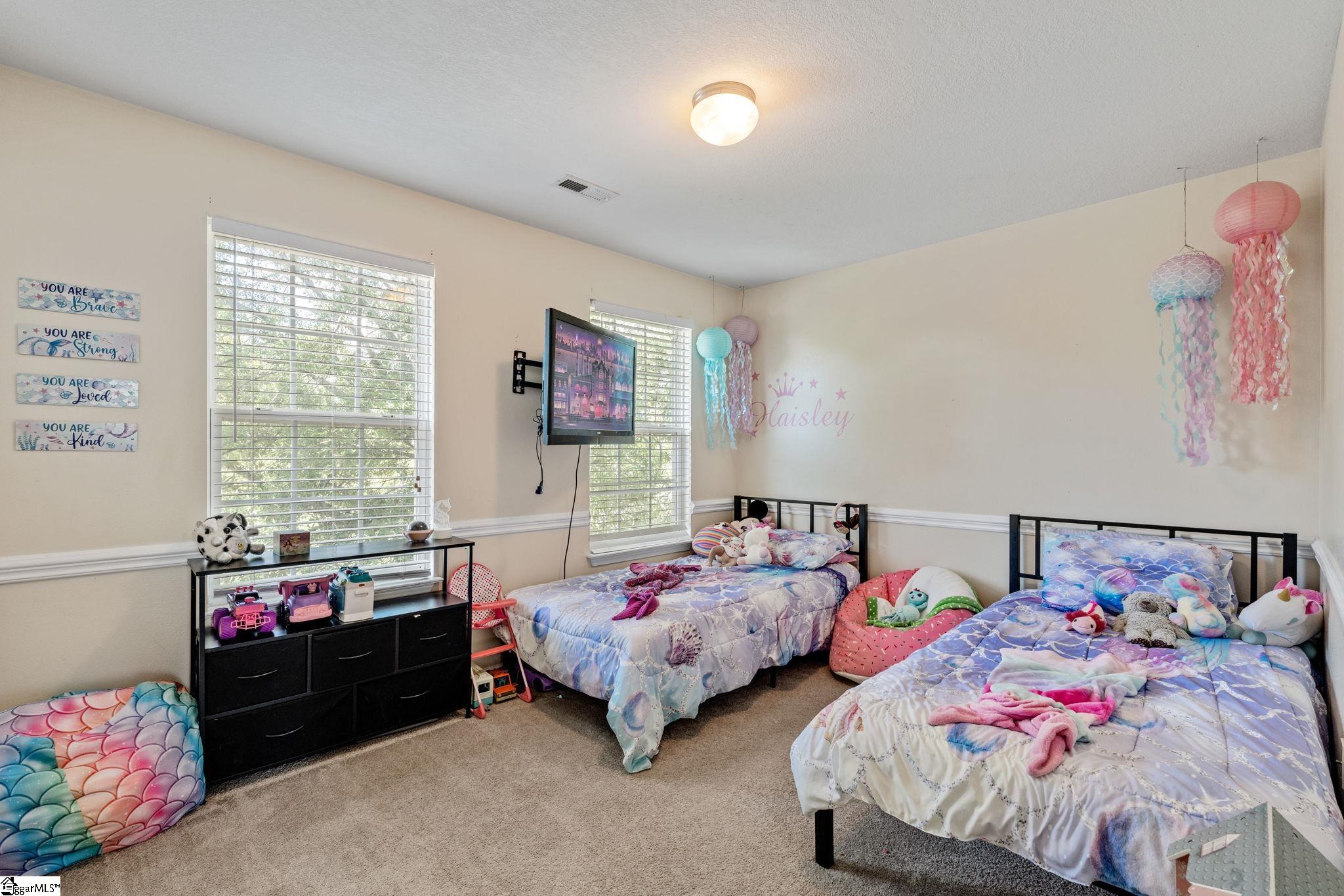 property viewer photo 20