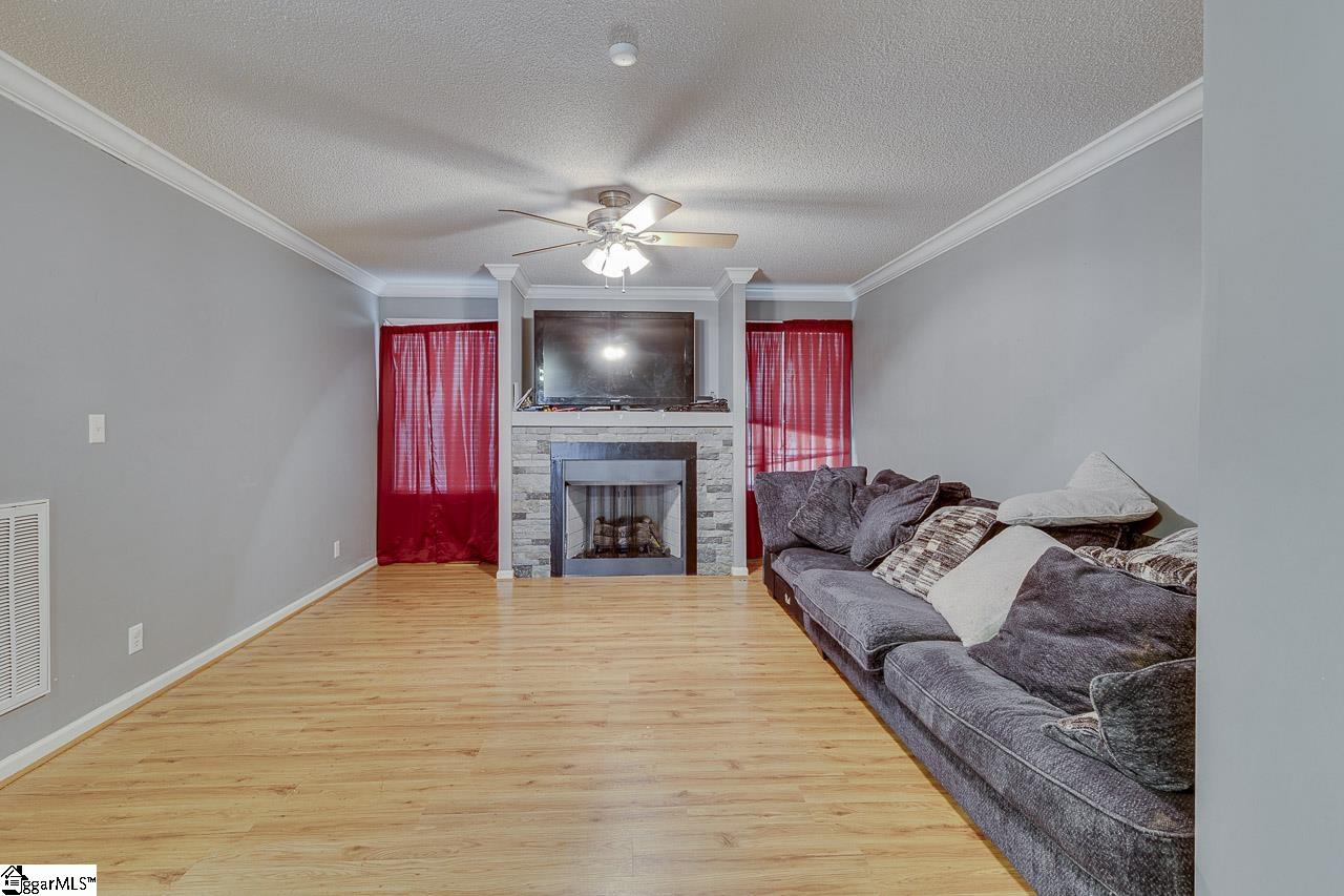 property viewer photo 11