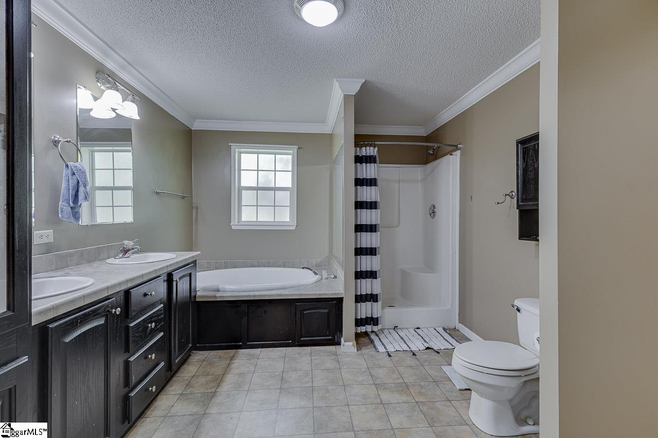 property viewer photo 17