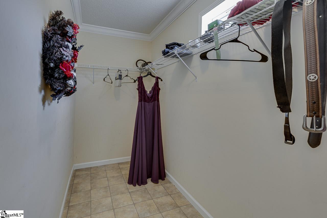 property viewer photo 20