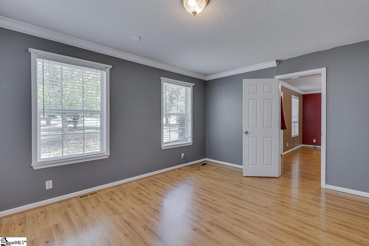 property viewer photo 22