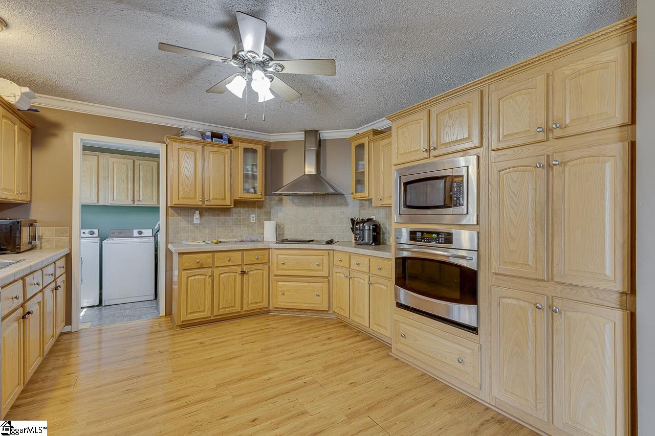 property viewer photo 6