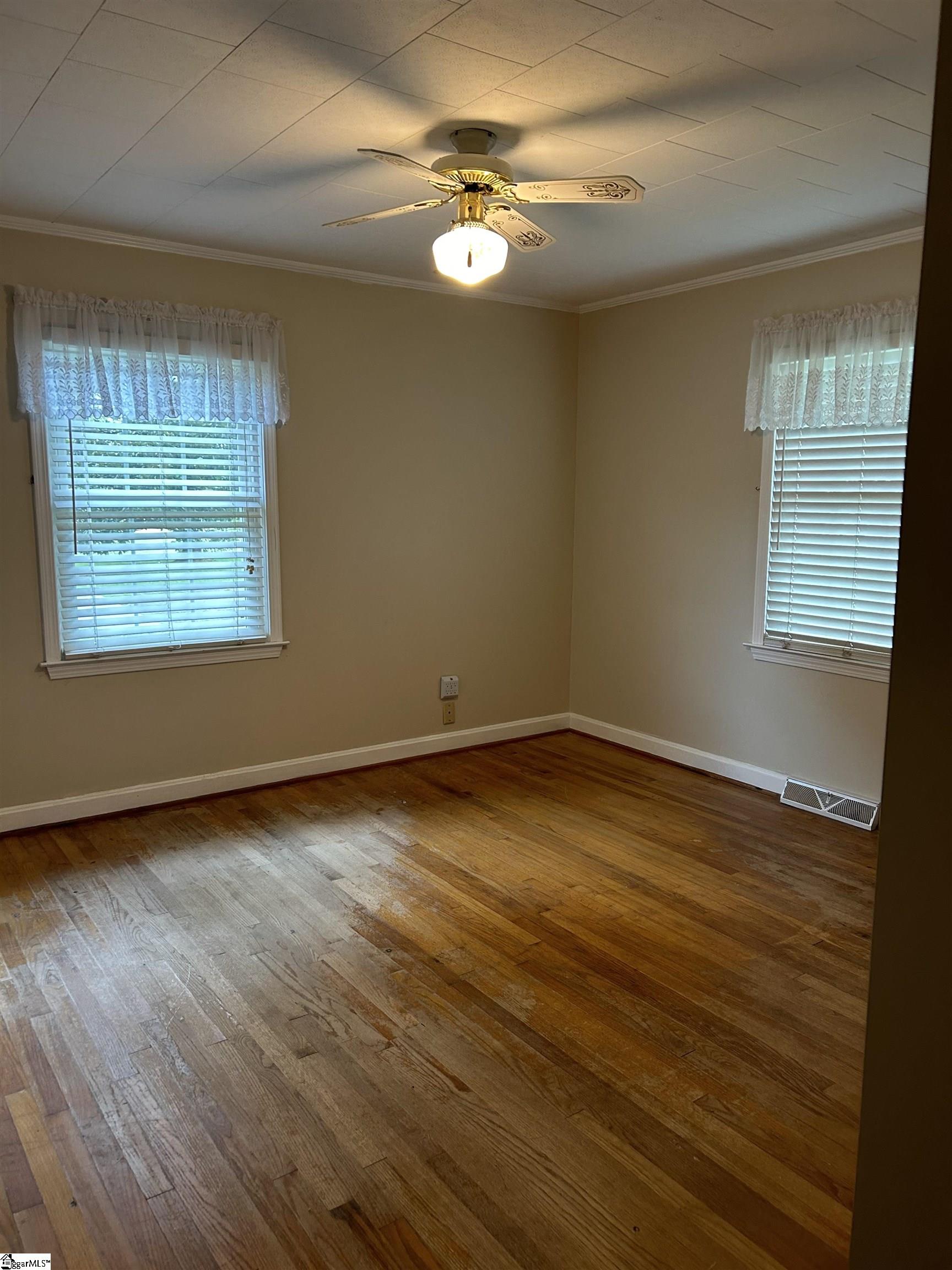 property viewer photo 12
