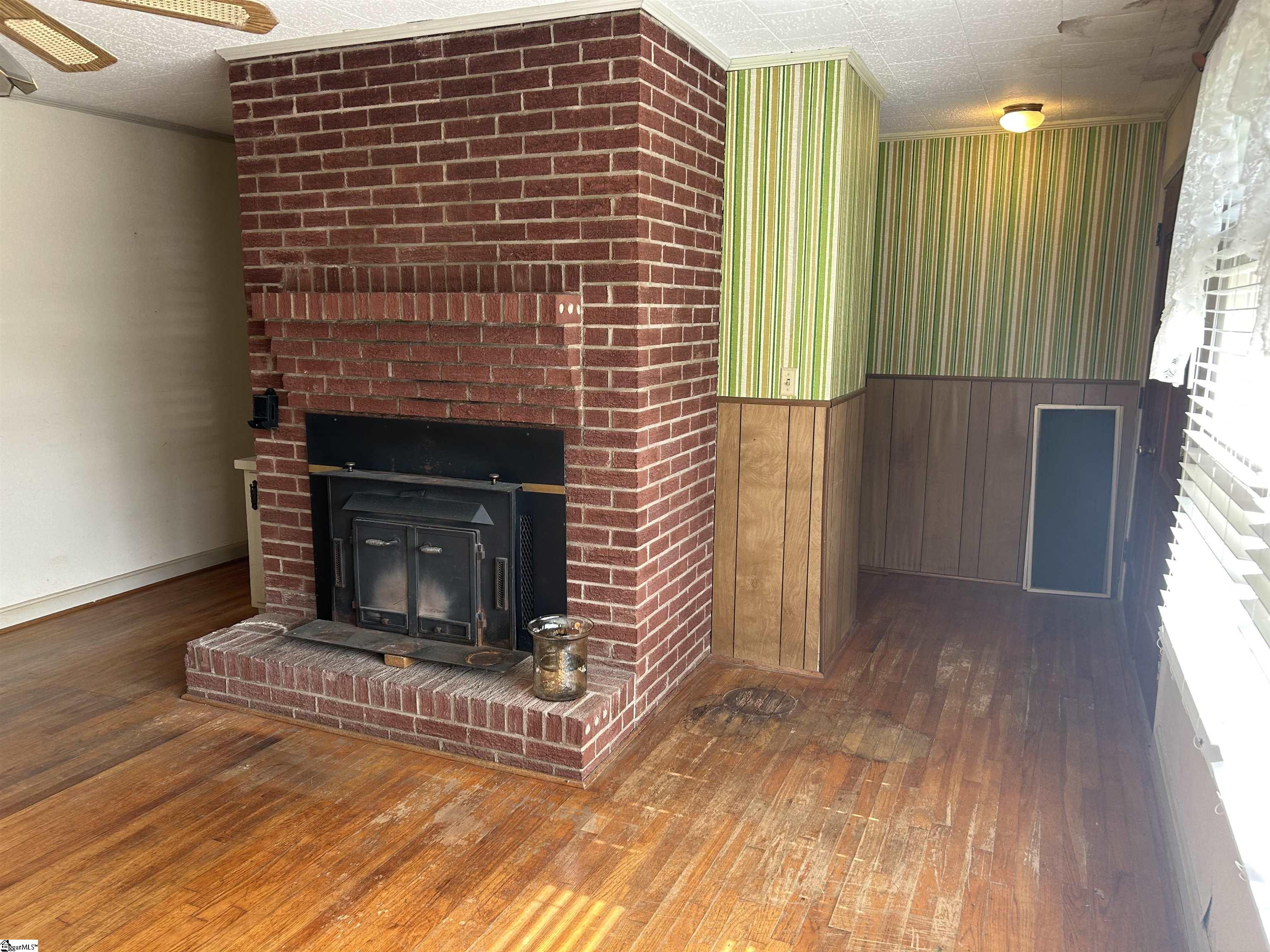 property viewer photo 4