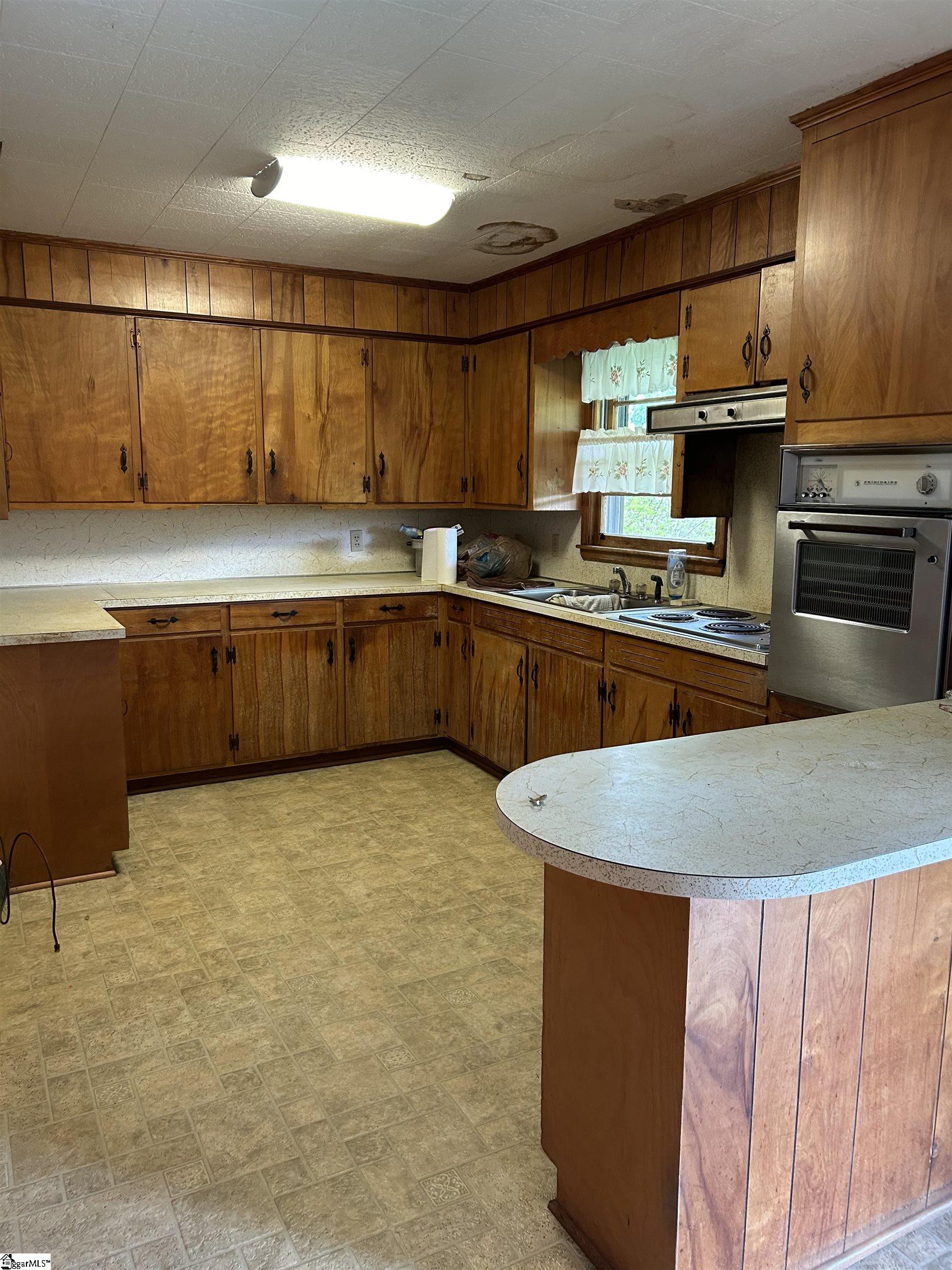 property viewer photo 7