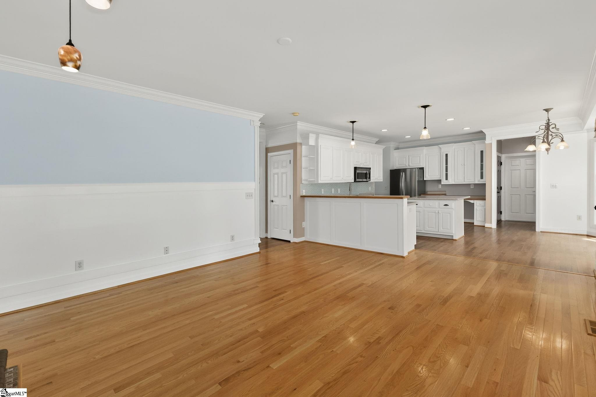 property viewer photo 12