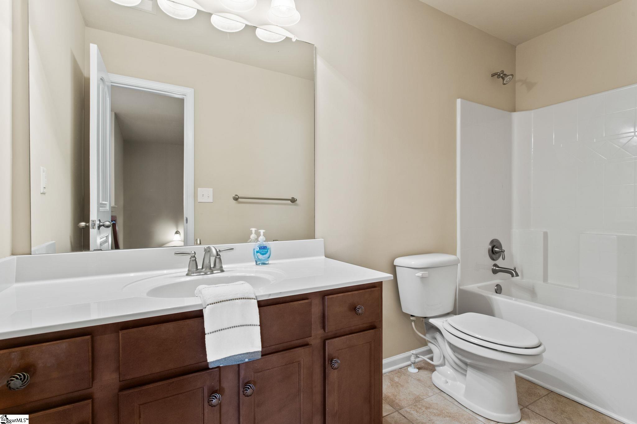 property viewer photo 28