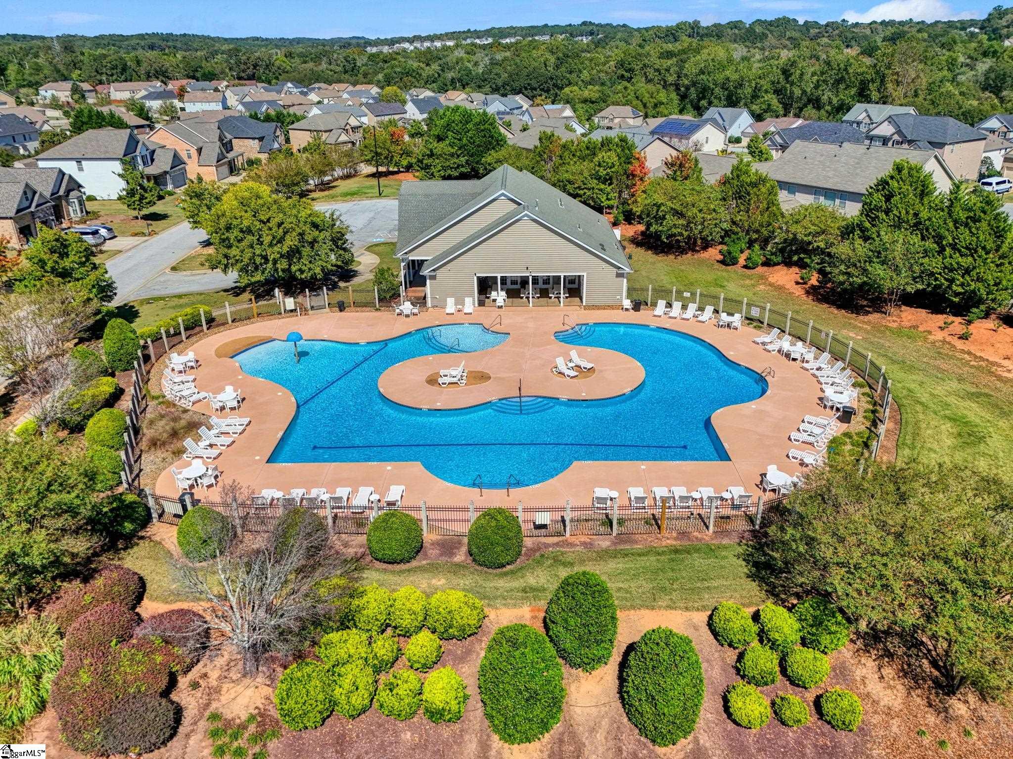 property viewer photo 41