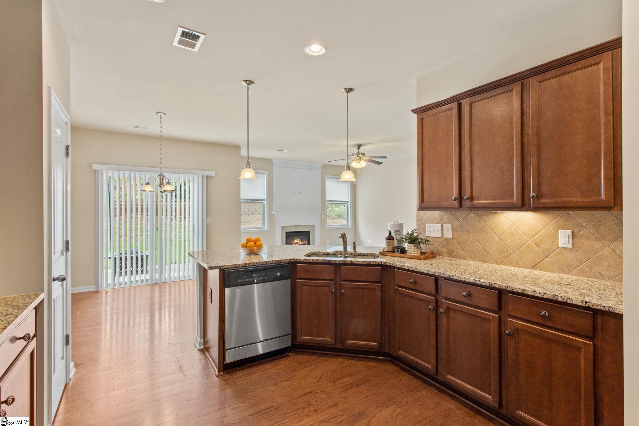 property viewer photo 9