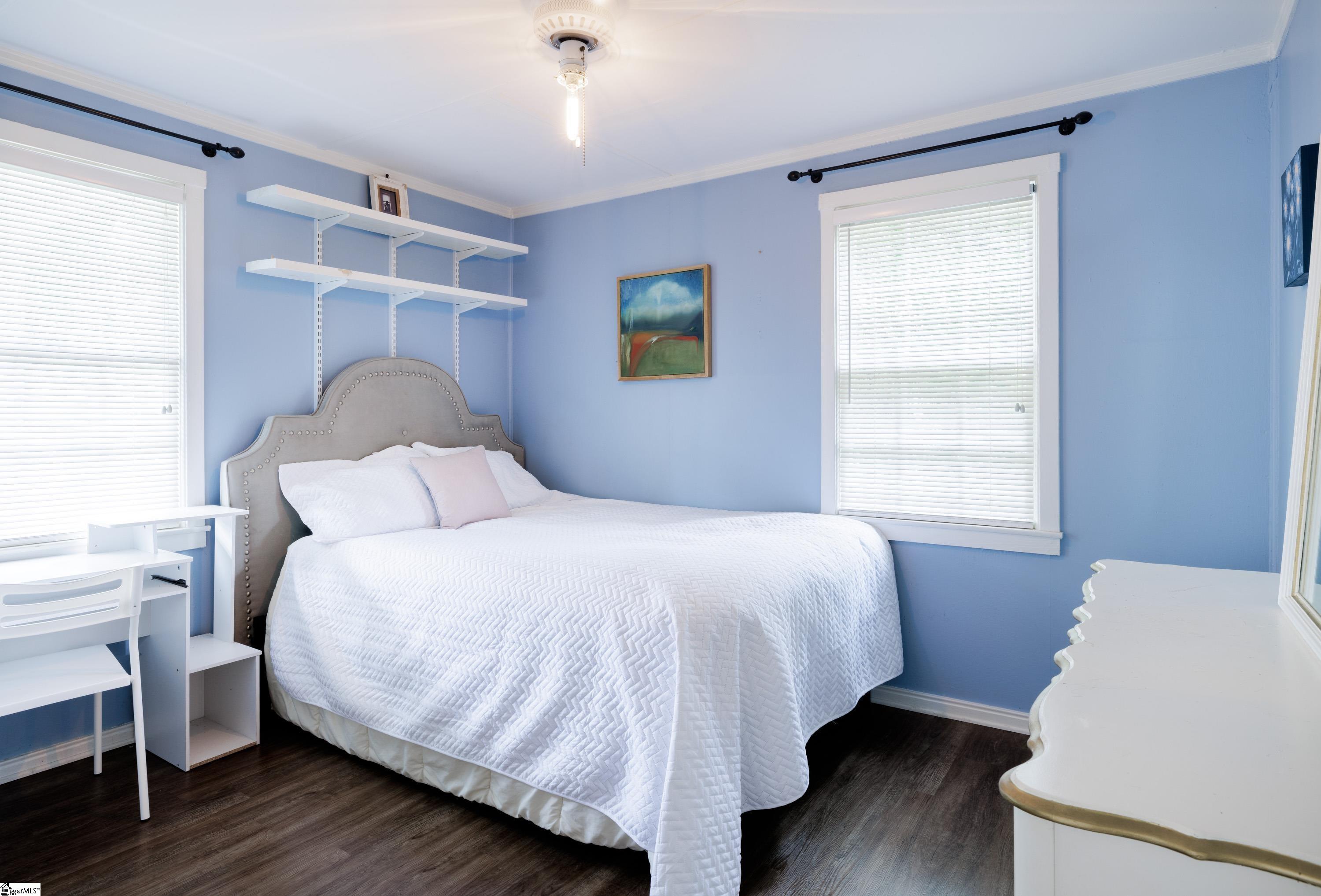 property viewer photo 15