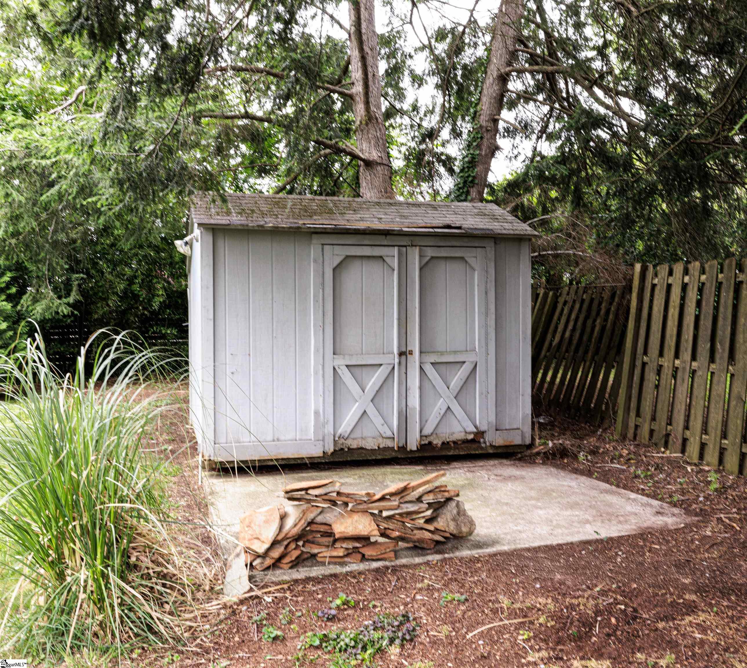 property viewer photo 25